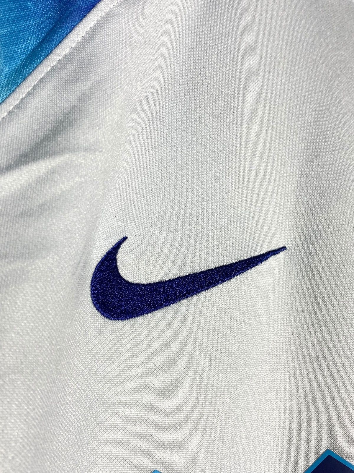 Nike #22 Bellingham England 2022 home football shirt Size US L / EU 52-54 / 3 - 5 Thumbnail