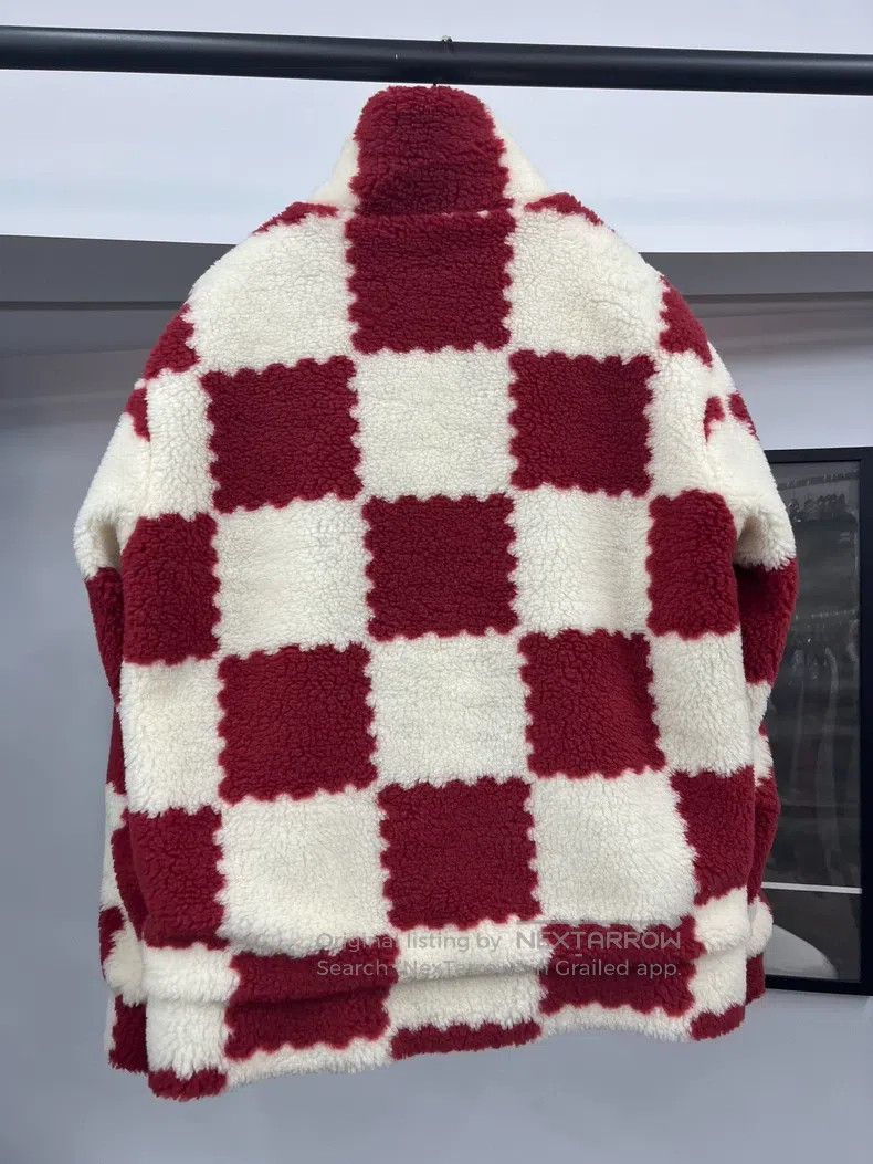 Louis Vuitton Louis Vuitton Nigo Co-branded Red and White Checked Polar Size US S / EU 44-46 / 1 - 3 Thumbnail