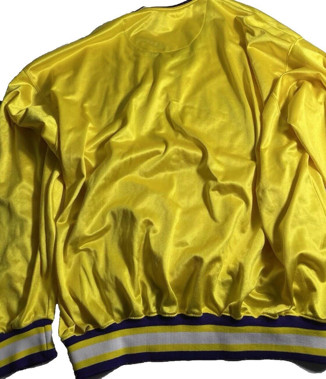 NBA × Starter × Vintage Starter Vtg Los Angeles Lakers Jacket NBA Authentics Sz 2XL Size US XXL / EU 58 / 5 - 17 Thumbnail