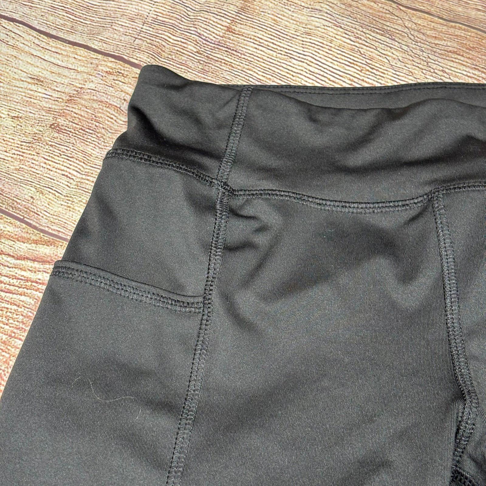 Athletic Works Athletic Works Black Active Shorts Size 10/12 Size 24" / US 00 / IT 34 - 2 Thumbnail