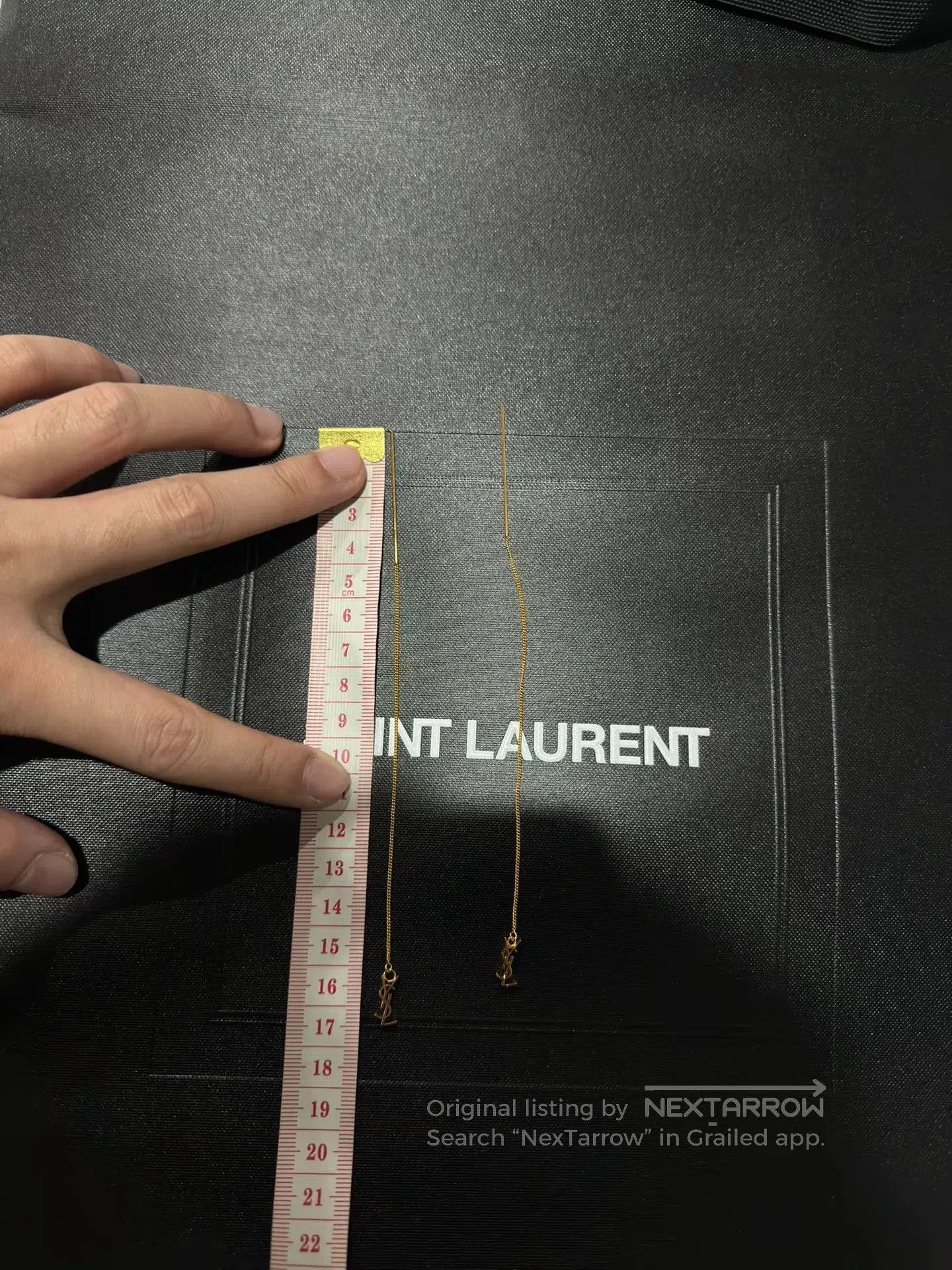 Yves Saint Laurent Saint Laurent YSL Gold Logo Earrings. Size ONE SIZE - 8 Thumbnail