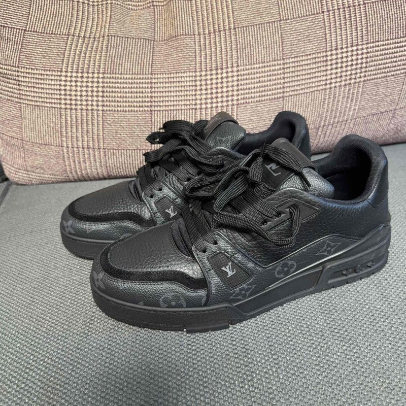 Louis Vuitton Louis Vuitton Trainer Skate Shoes in Black -2508 Size US 7.5 / EU 40-41 - 1 Thumbnail