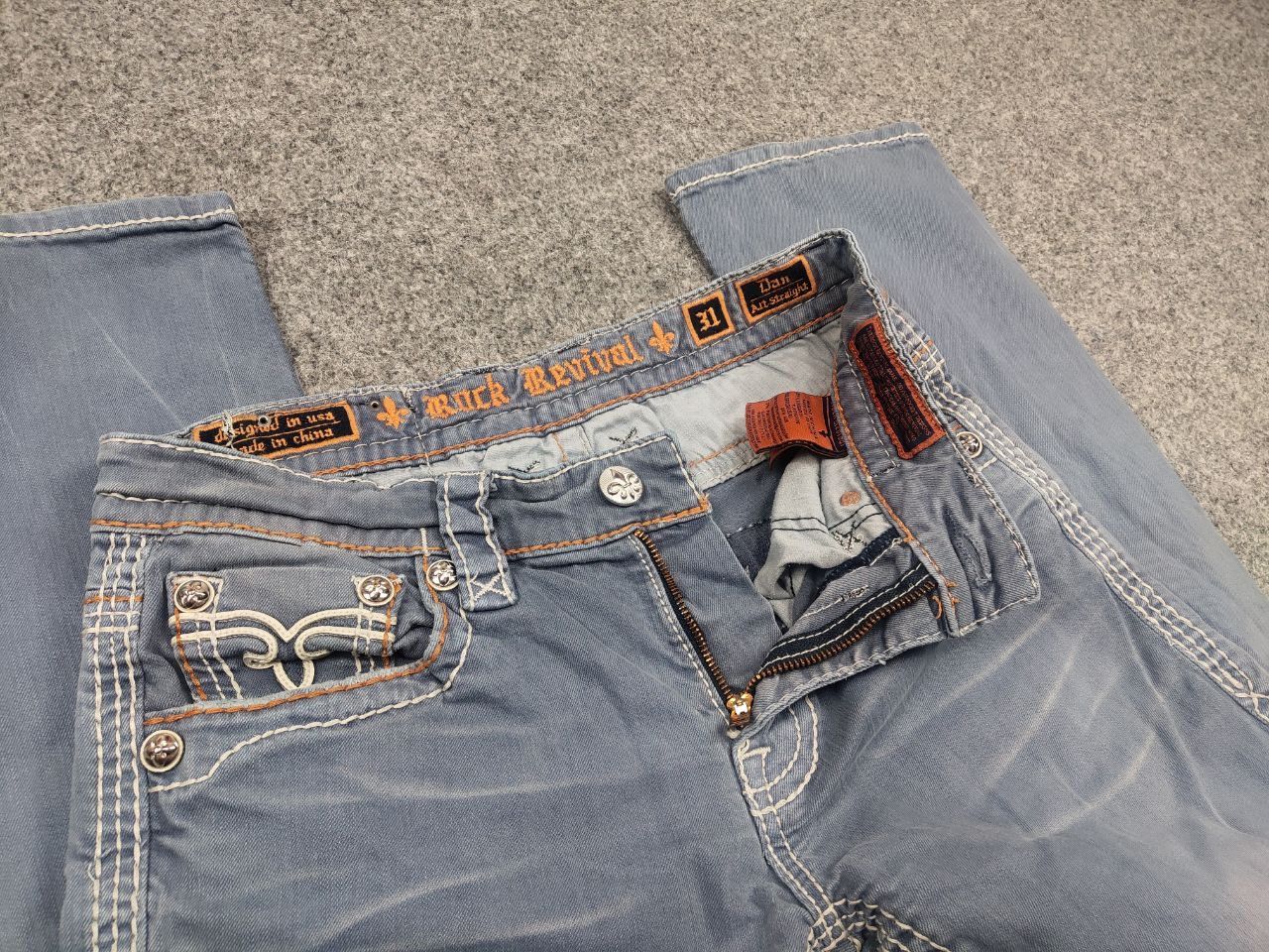 Rock Revival Vintage Rock Revival Embroidered Logo Faded denim Jeans Y2K Size US 31 - 10 Thumbnail