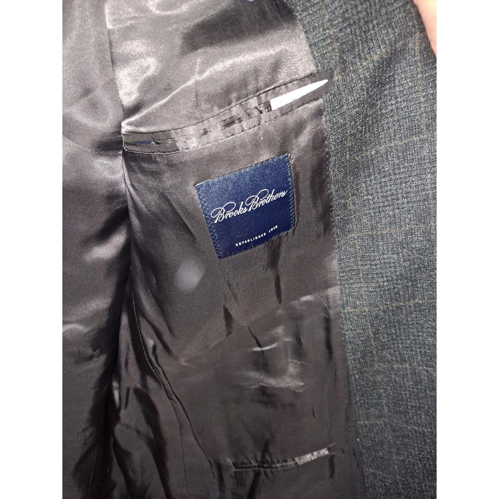 Brooks Brothers Brooks Brothers Made in Italy Gray Plaid Blazer Size 46R Size 46R - 4 Thumbnail