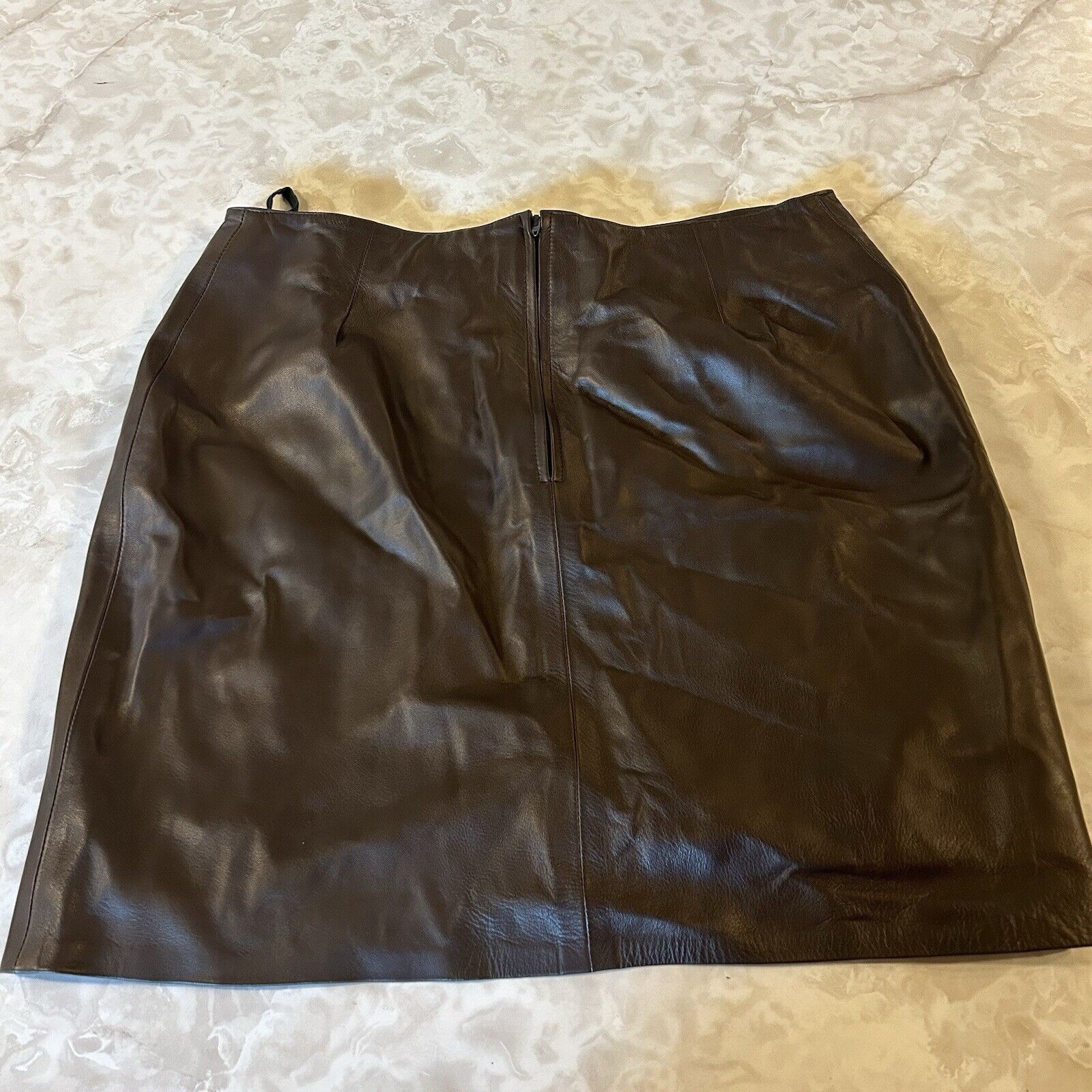 Vintage JOSE LUIS Brown Leather Skirt - Leather & Suede - Size 32 pr Size 32" / US 10 / IT 46 - 1 Thumbnail