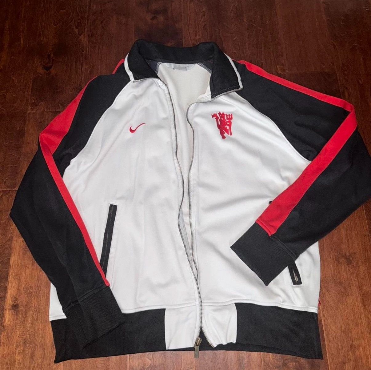 Nike Vintage Nike Manchester United Track Jacket Zip-Up Size US XL / EU 56 / 4 - 2 Thumbnail