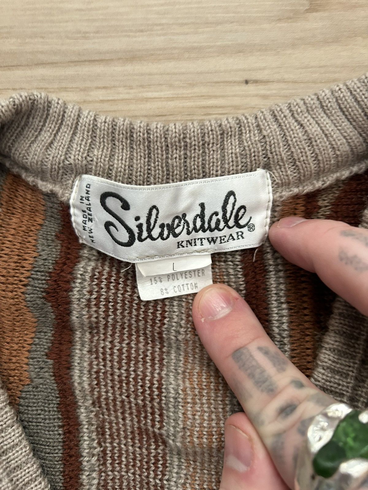 Vintage Vintage Coogi Style 3D Knit Sweater Brown Size US M / EU 48-50 / 2 - 3 Thumbnail