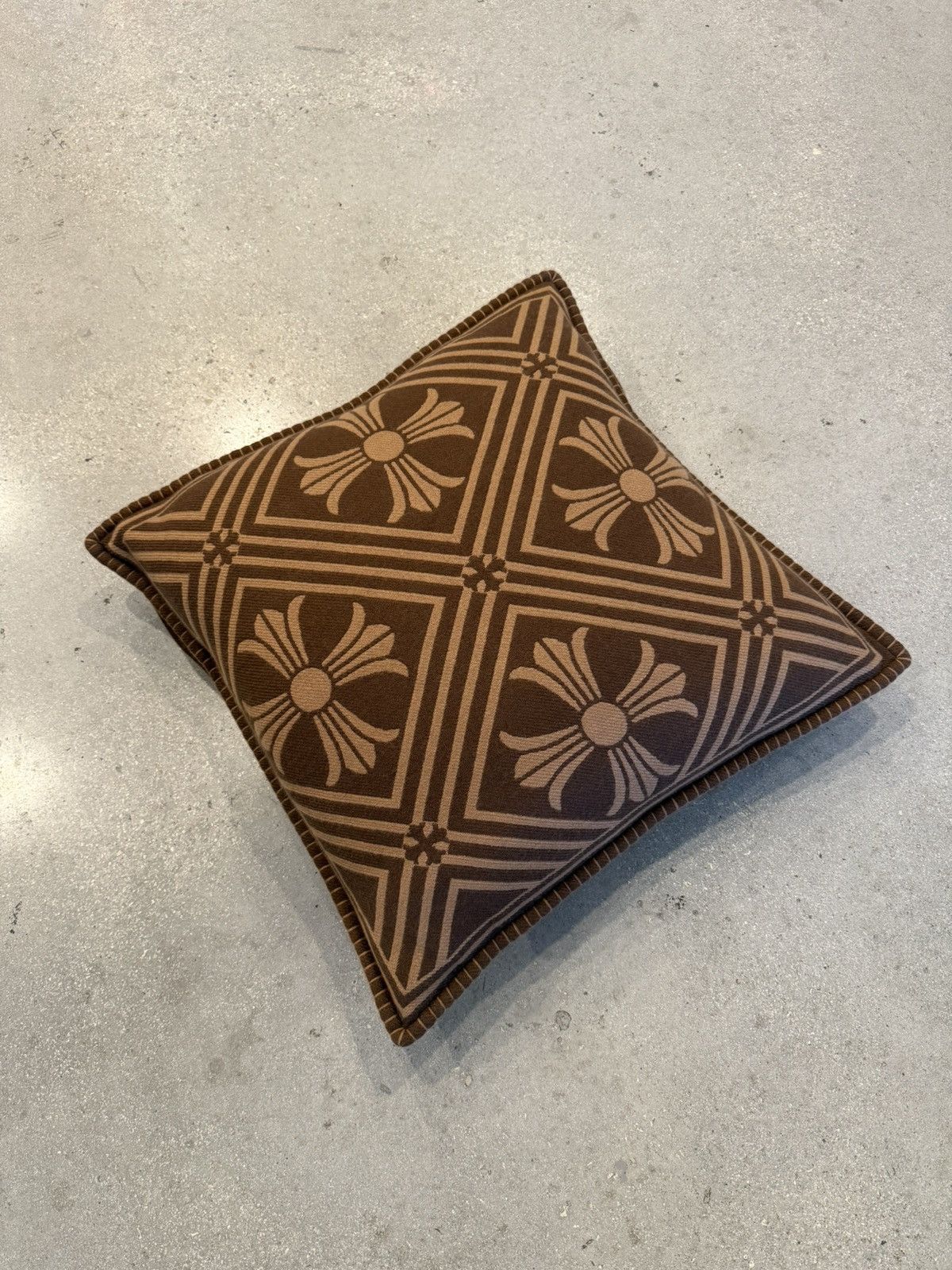 Chrome Hearts Chrome Hearts Cashmere Pillow Size ONE SIZE - 1 Thumbnail