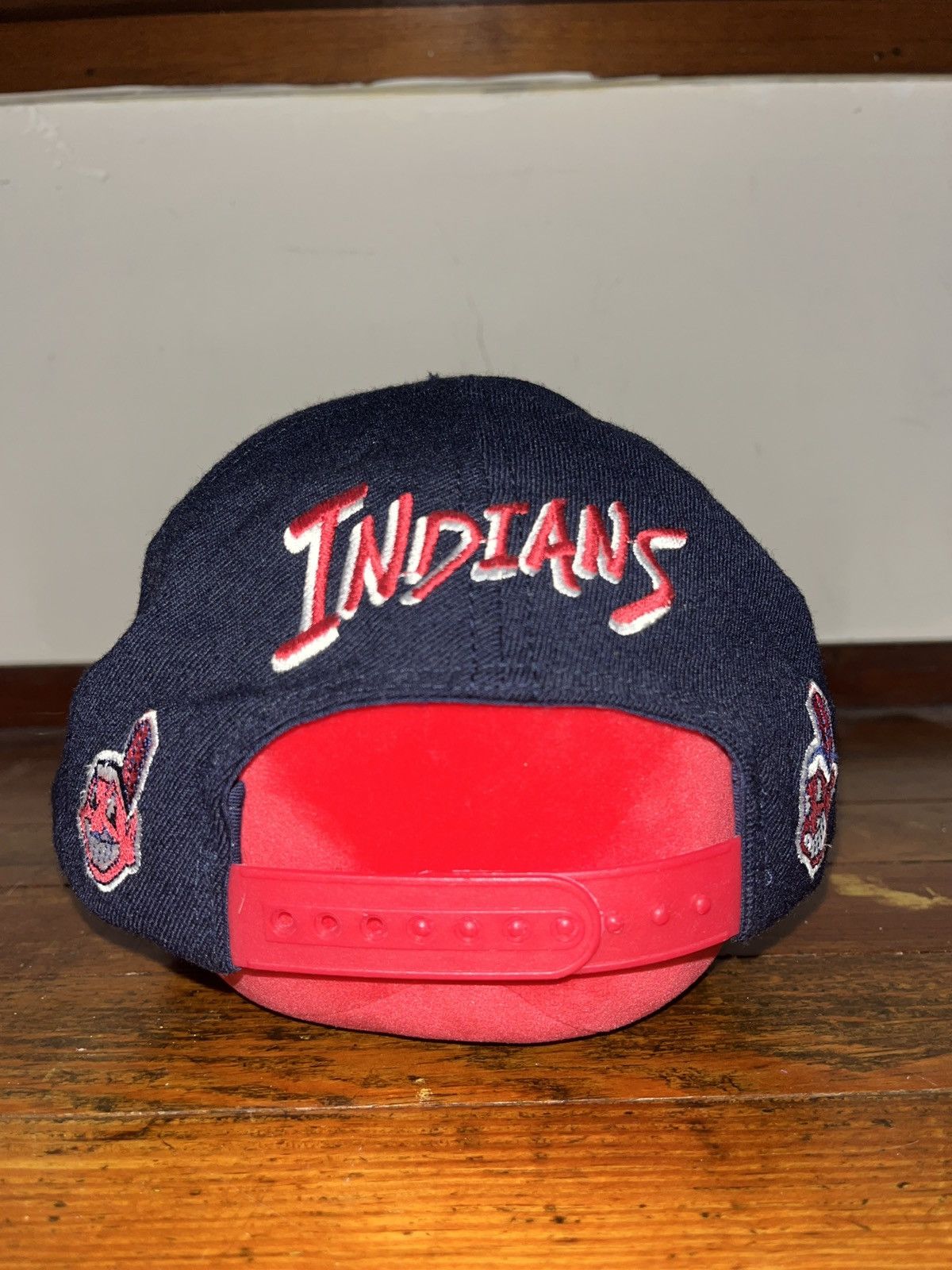 MLB Vintage 90s Official Cleveland Indians Chief Wahoo Hat Size ONE SIZE - 1 Thumbnail