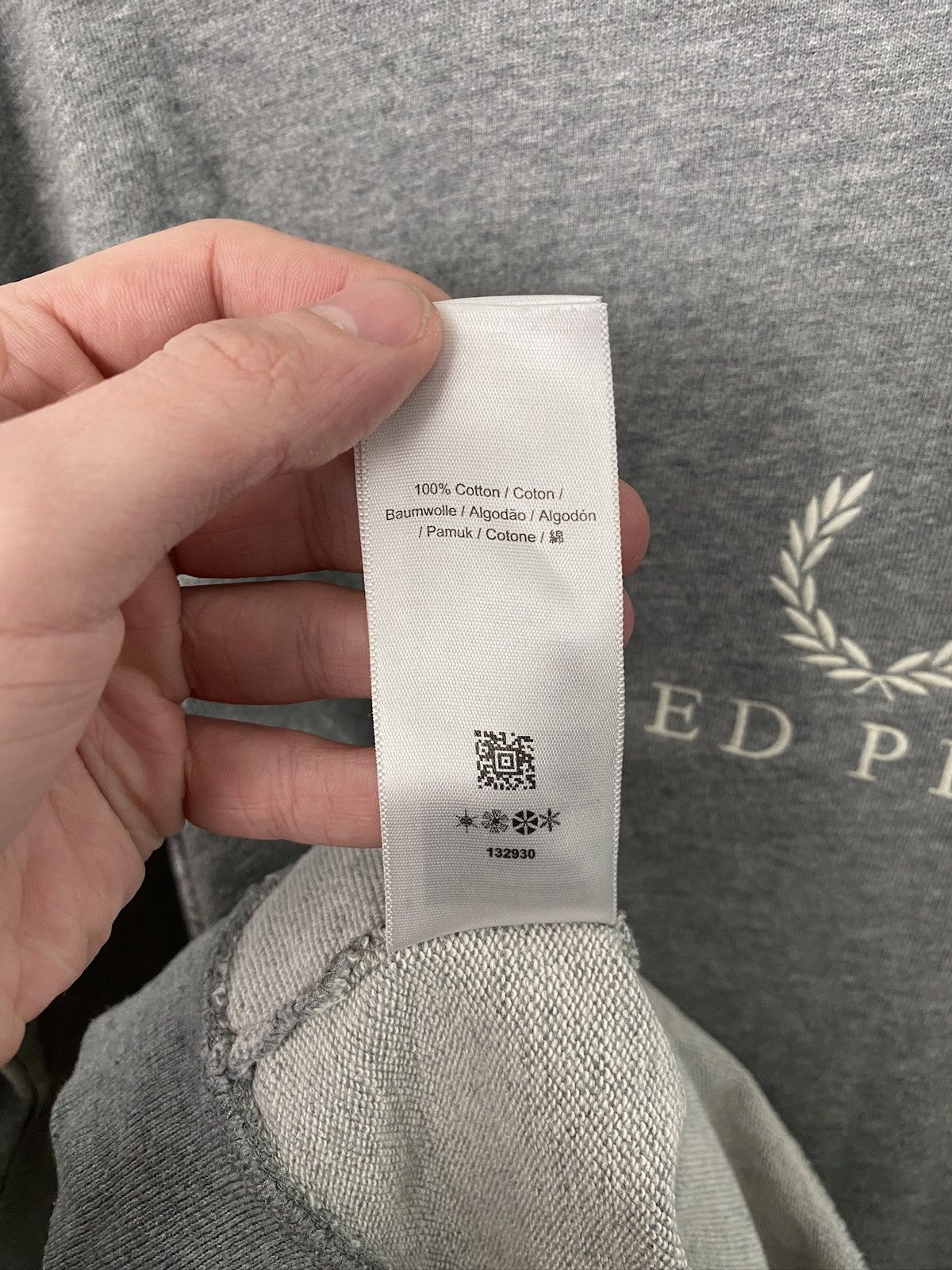Fred Perry Vintage sweatshirt Fred Perry big logo y2k sweater Size US S / EU 44-46 / 1 - 8 Thumbnail
