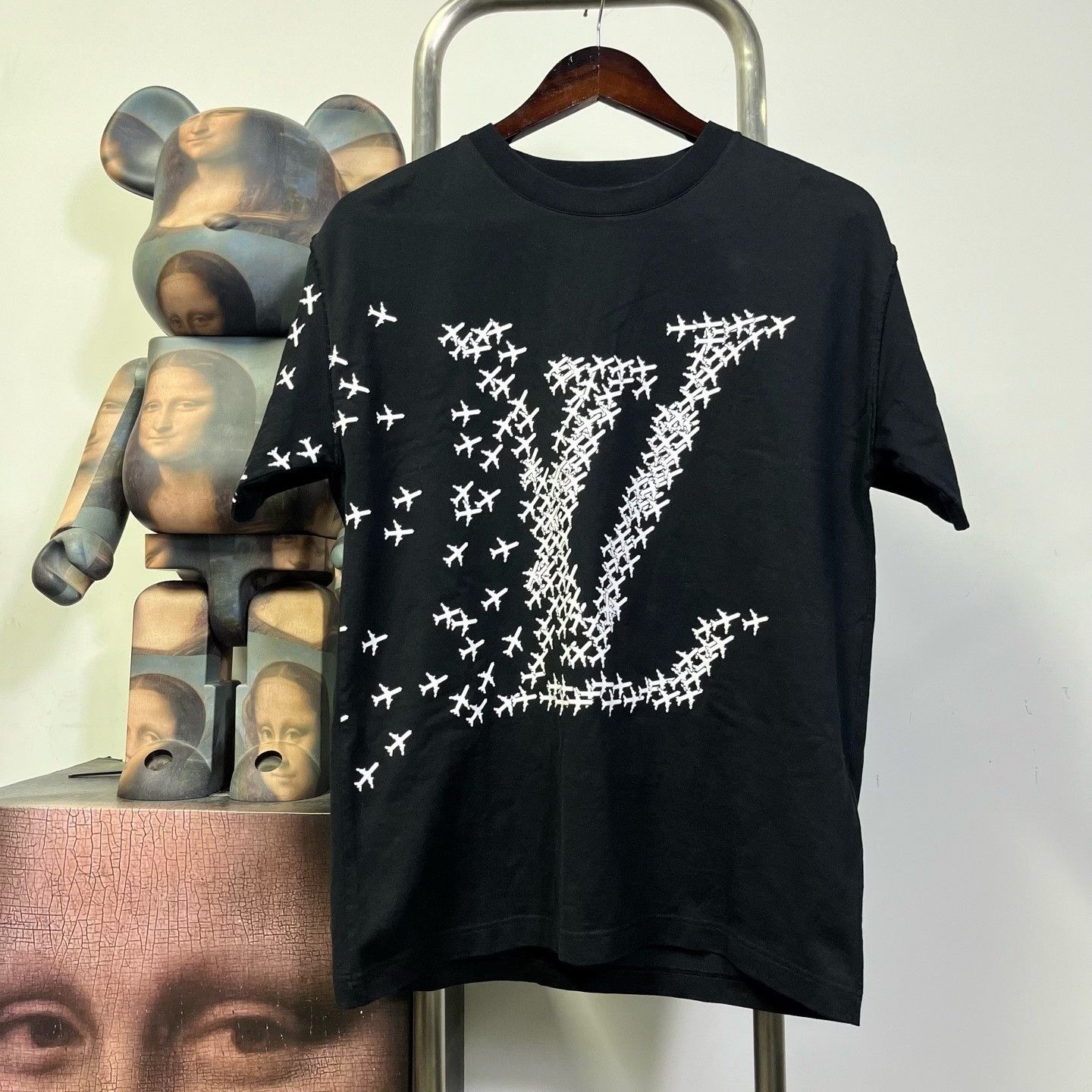 Louis Vuitton Louis Vuitton Black T-Shirt xs Men Size US XS / EU 42 / 0 - 1 Thumbnail