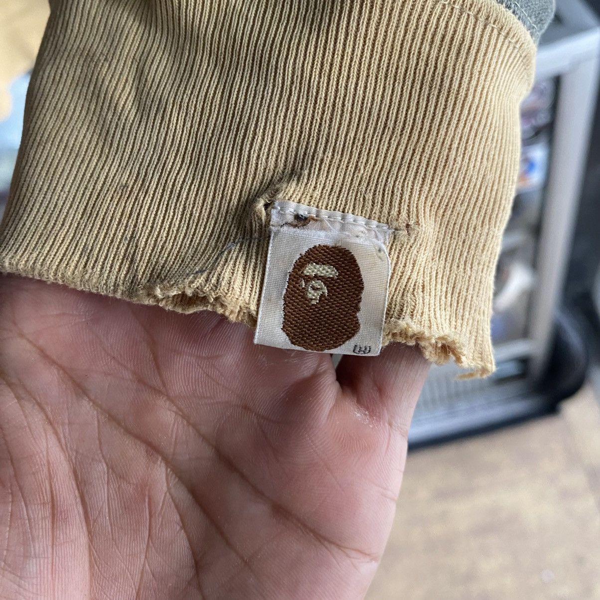 Bape 2006 Bape Green ASNKA / General Raiders Logo Rip Crewneck Size US XL / EU 56 / 4 - 19 Thumbnail