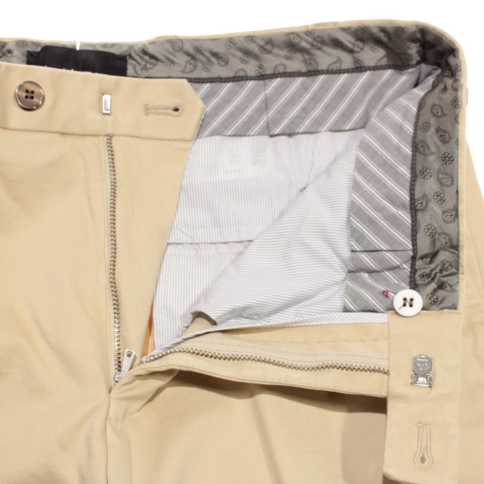 Hiltl Hiltl New with tags Chino Size 32 US In Beige Size US 32 / EU 48 - 3 Thumbnail