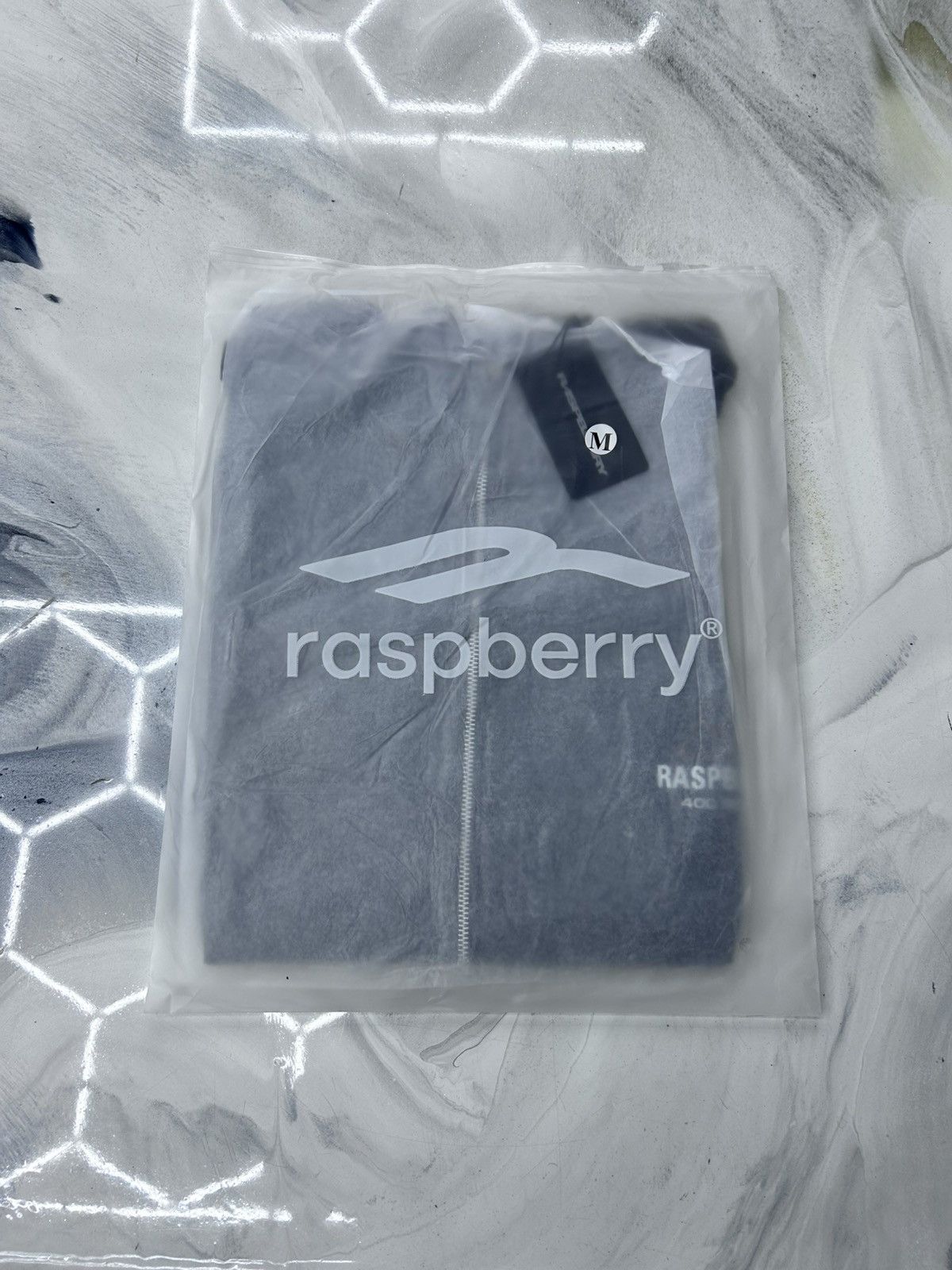 The GV Gallery GV Gallery Raspberry Crinkle Zip Up Jacket Black Size M Size US M / EU 48-50 / 2 - 18 Thumbnail