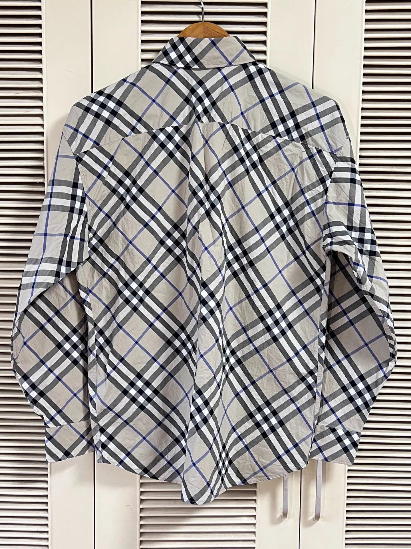 Burberry Burberry Check Long Sleeve Shirt Women's UK6 Size XS / US 0-2 / IT 36-38 - 2 Thumbnail