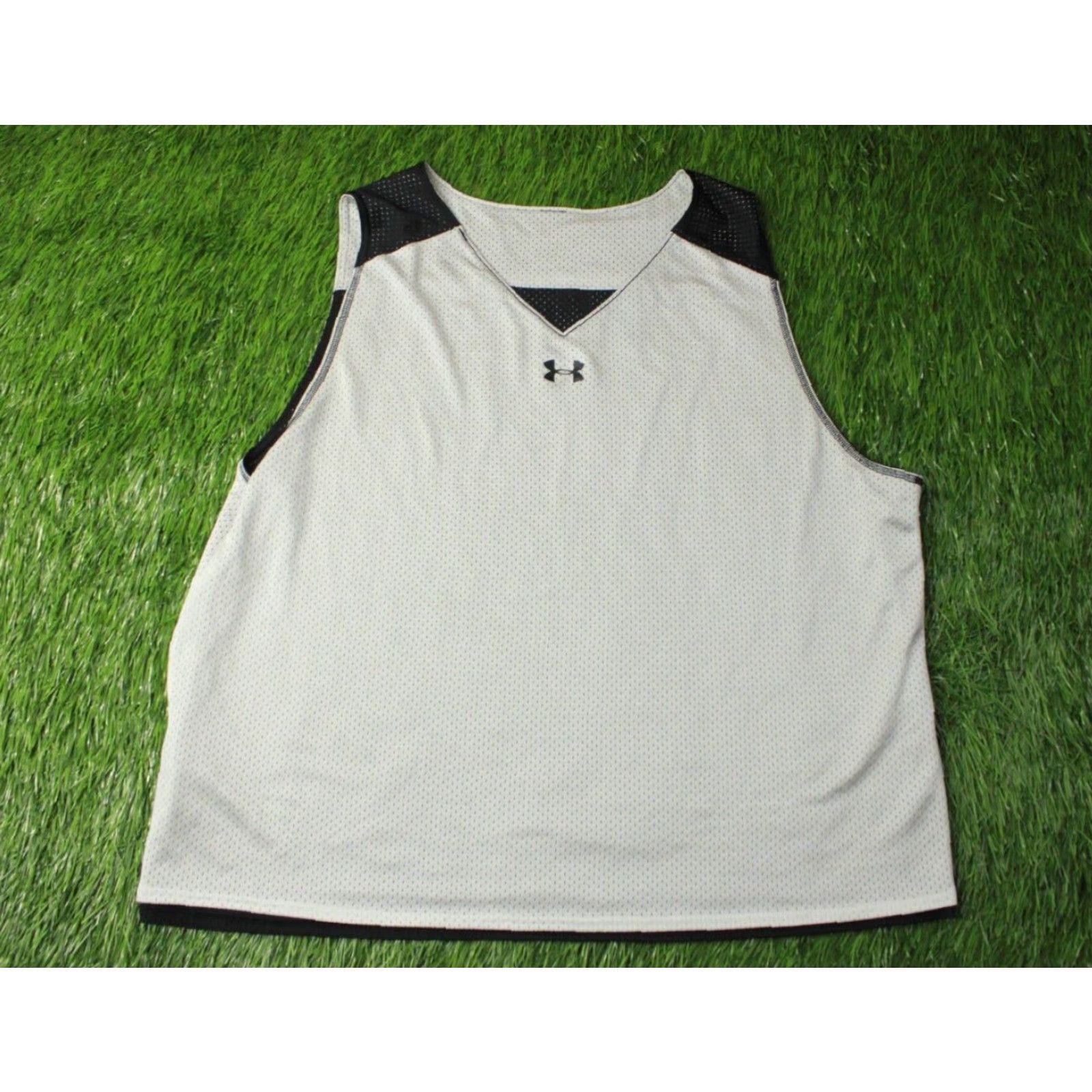 Under Armour UNDER ARMOUR Men Vest Shirt Double-Sided Training Base Layer 2017 XXXL White and Black CrossFit Short Sleeve 100% Polyester Size US XXL / EU 58 / 5 - 2 Thumbnail