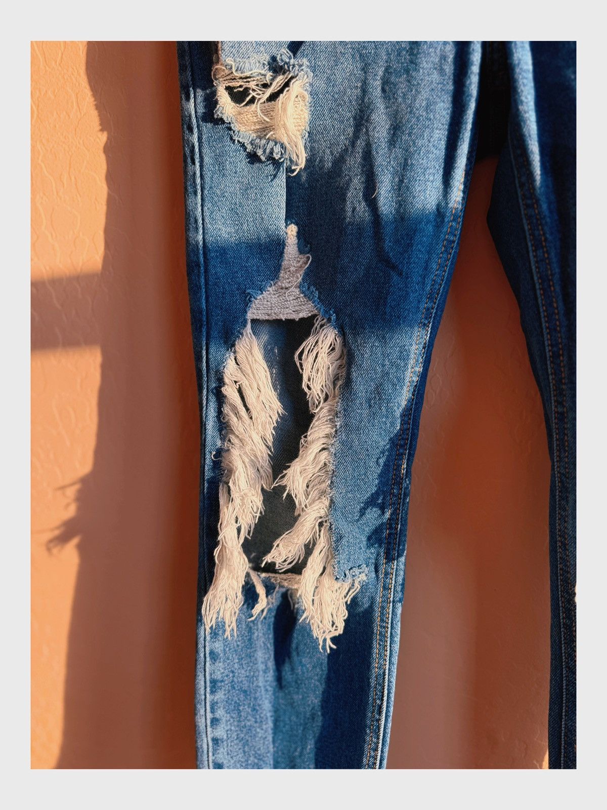 Other Cello High-Waisted Distressed Jeans - Size 9/2 Size 30" / US 8 / IT 44 - 3 Thumbnail