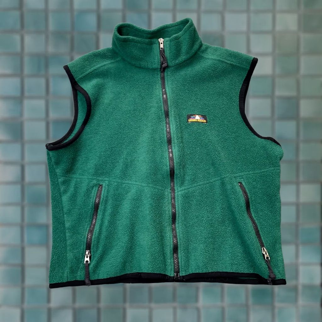 Sierra Designs VINTAGE Sierra Designs Vest Mens Medium Green Fleece Mock Neck Full Zip Hiking Jacket/Coat Short Stand-Up Collar Mens Size US M / EU 48-50 / 2 - 1 Thumbnail