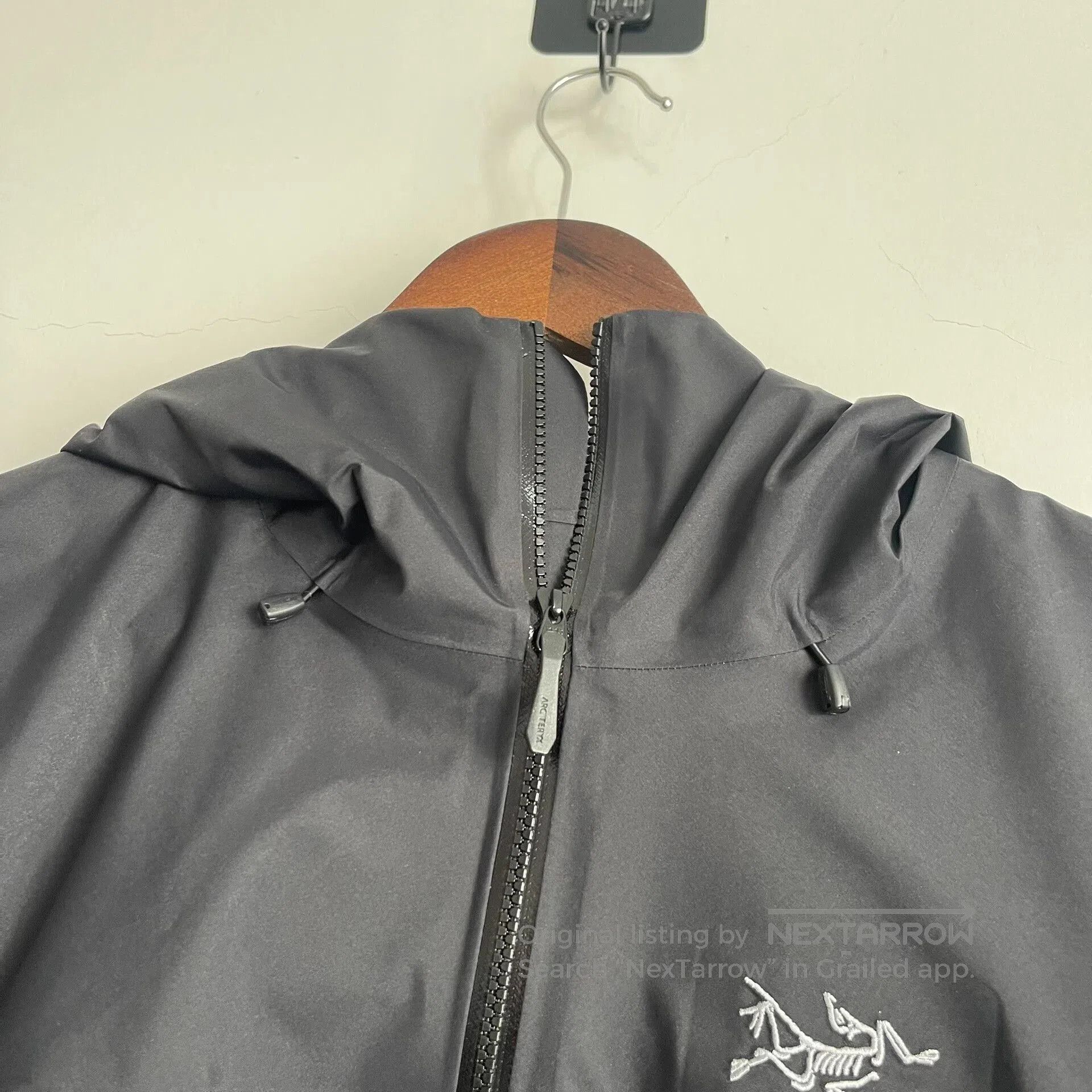 Arc'teryx Arcteryx BETA SL Women's Jacket Black. Size M / US 6-8 / IT 42-44 - 4 Thumbnail