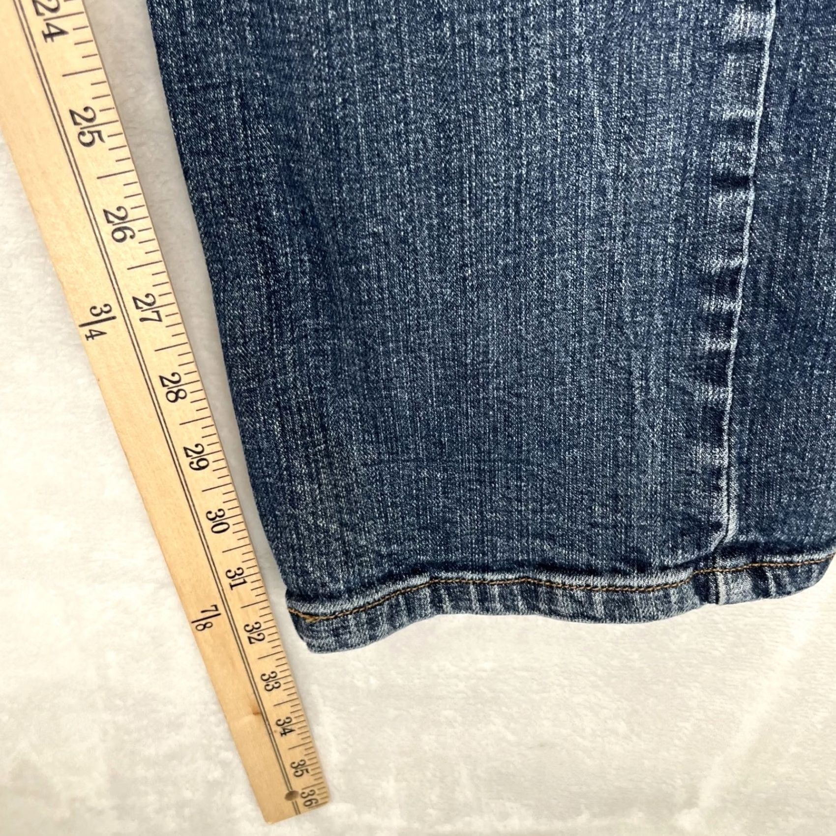 Levi's Levi’s 514 Jeans Regular 36x32 Denim Blue Medium Wash 5-Pocket Logo USA 90s Size US 36 / EU 52 - 2 Thumbnail