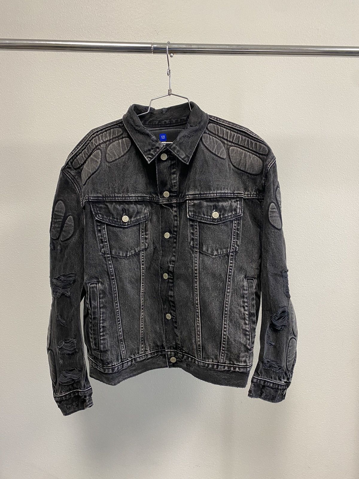 限定販売格安 YeezyGap Balenciaga Padded Denim Jacket - メンズ