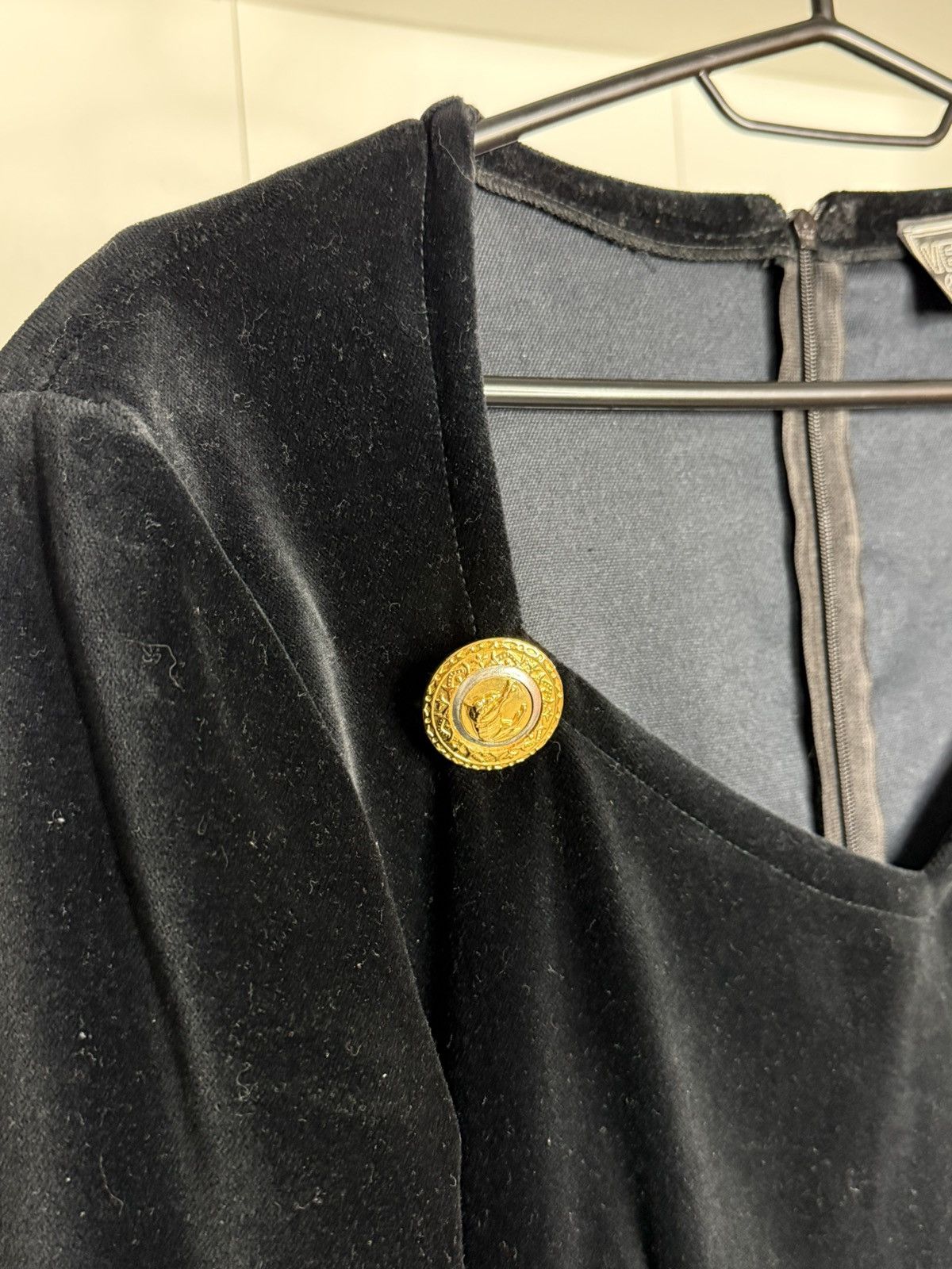 Versus Versace 90s Versus Gianni Versace Velvet Dress size 28/42 Size M / US 6-8 / IT 42-44 - 14 Thumbnail