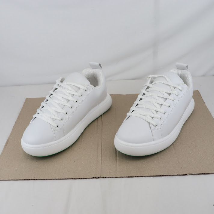 Bottega Veneta o1rshd1 Tennis Calf Rubber Sole Sneaker in Optic White Size US 12 / EU 45 - 8 Thumbnail