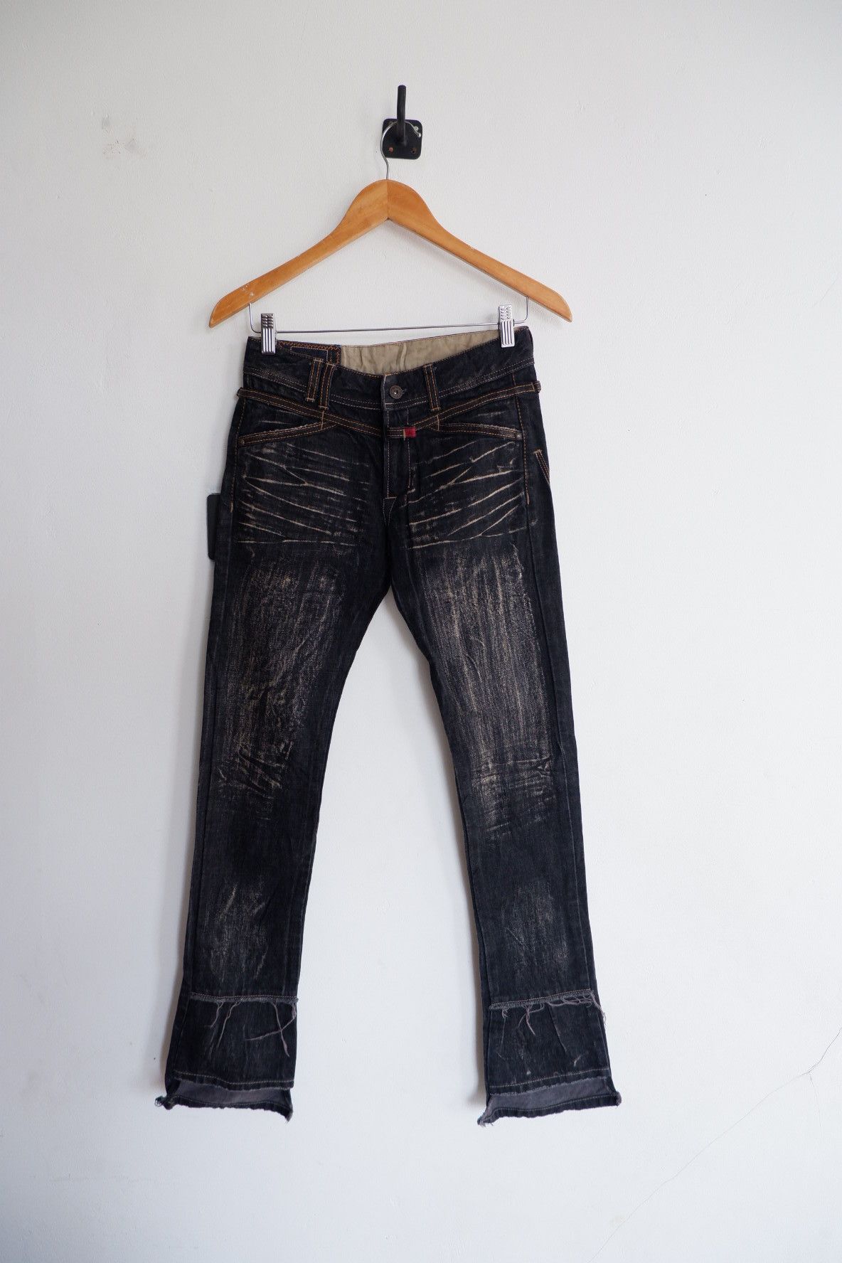 Marithe + Francois Girbaud Vintage Le Jean De Marithe Francois Girbaud Flared Jeans Size US 28 / EU 44 - 1 Thumbnail