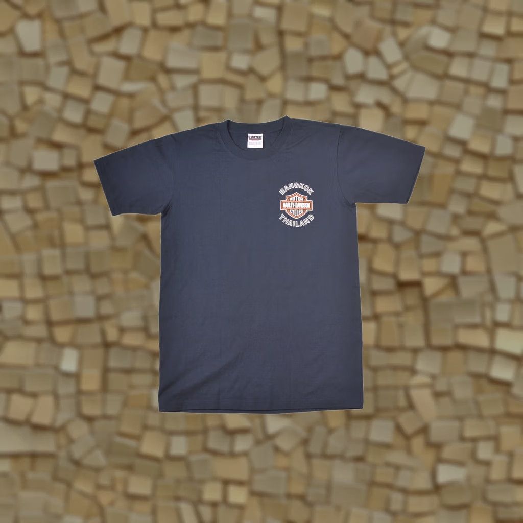 Harley Davidson VINTAGE Harley-Davidson T-Shirt Mens L Blue Back Logo Bangkok Thailand Duxtex 100% Cotton Size US L / EU 52-54 / 3 - 1 Thumbnail