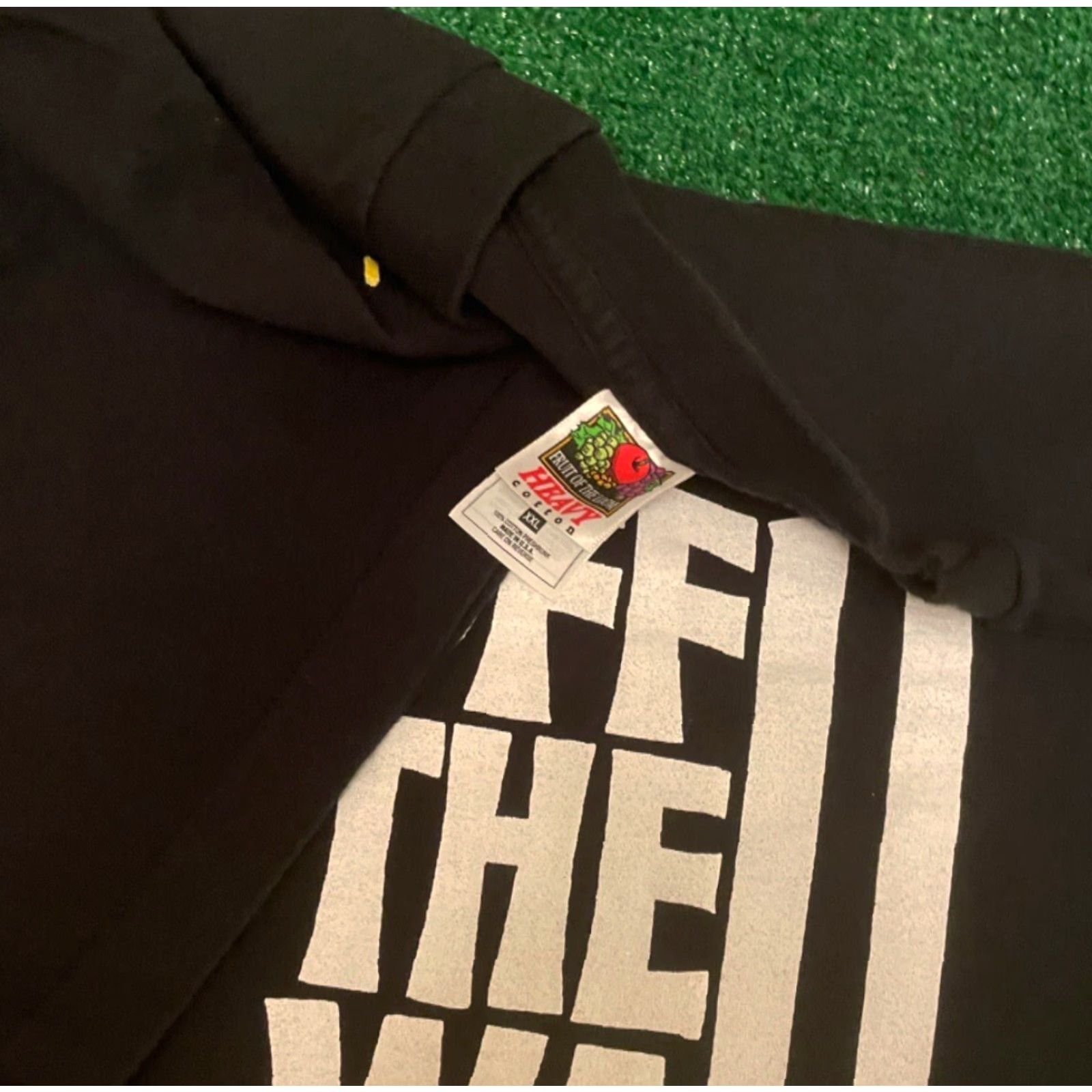 Vans VINTAGE Vans Off The Wall Skate Tee Life Time Member VTG Shirt Mens 2XL Black 90s Skater Punk Grunge 1990s Shirt Mens XXL Size US XXL / EU 58 / 5 - 3 Thumbnail