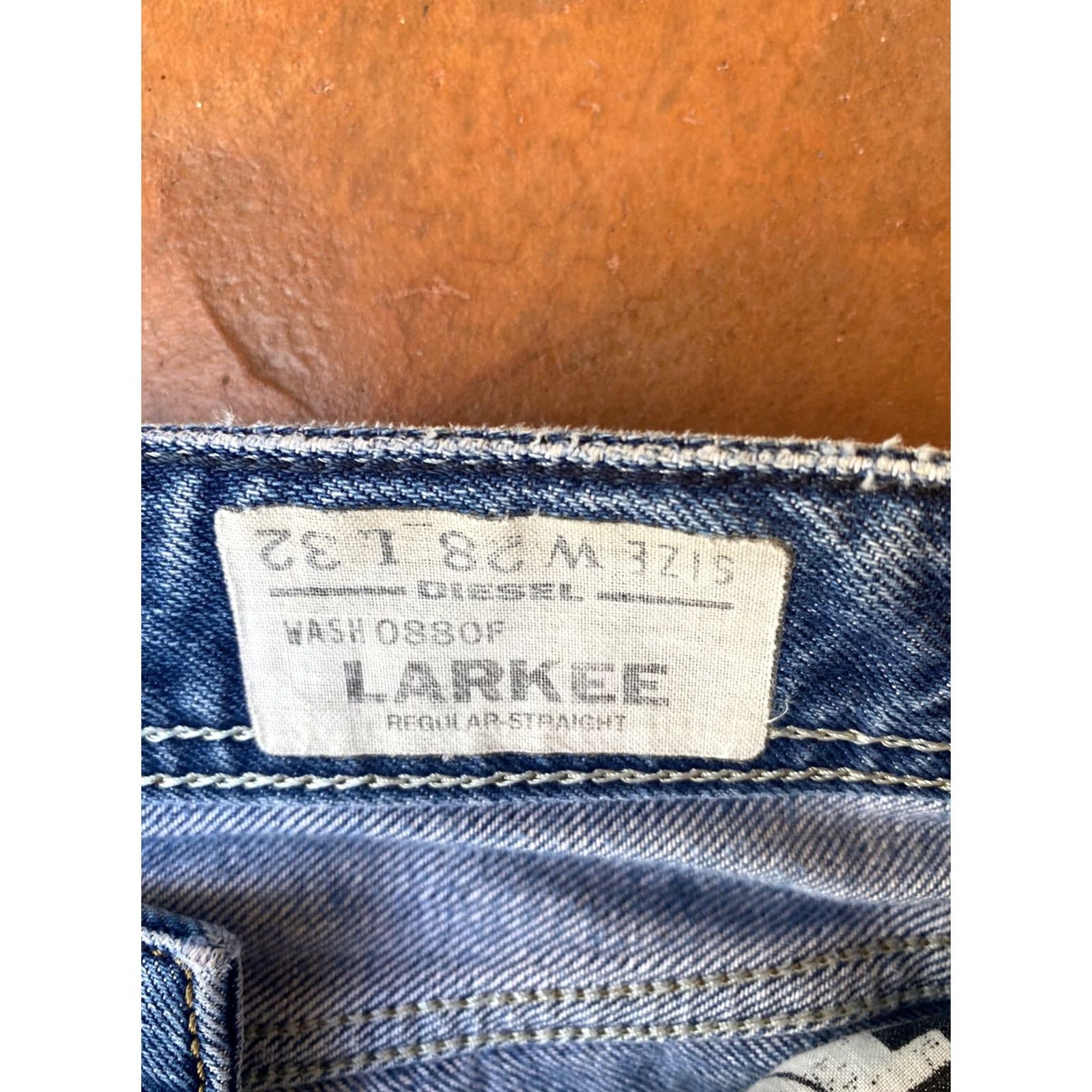 Diesel Diesel Larkee Jeans Button Fly Distressed Straight Blue 28x32 Men Regular Jeans Size US 30 / EU 46 - 2 Thumbnail