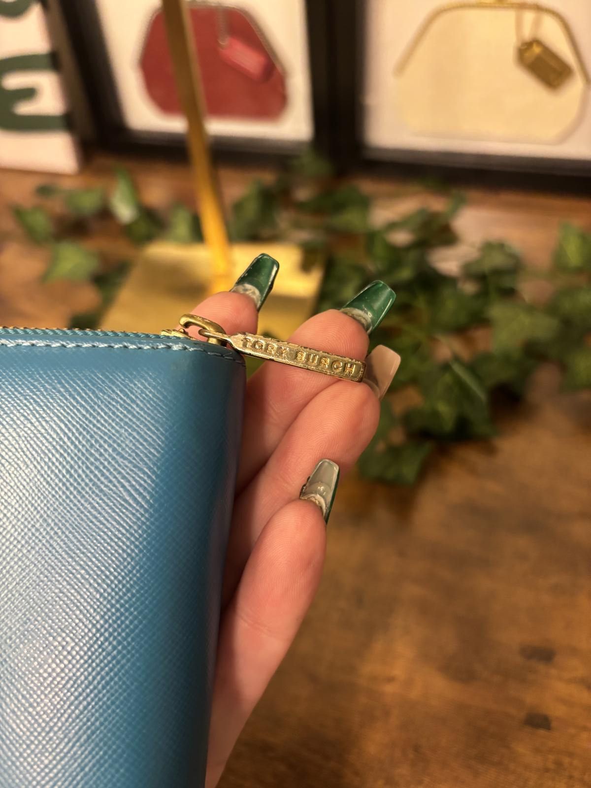 Designer Tory Burch Bright Blue Saffiano Leather Zip Wallet Size ONE SIZE - 3 Thumbnail
