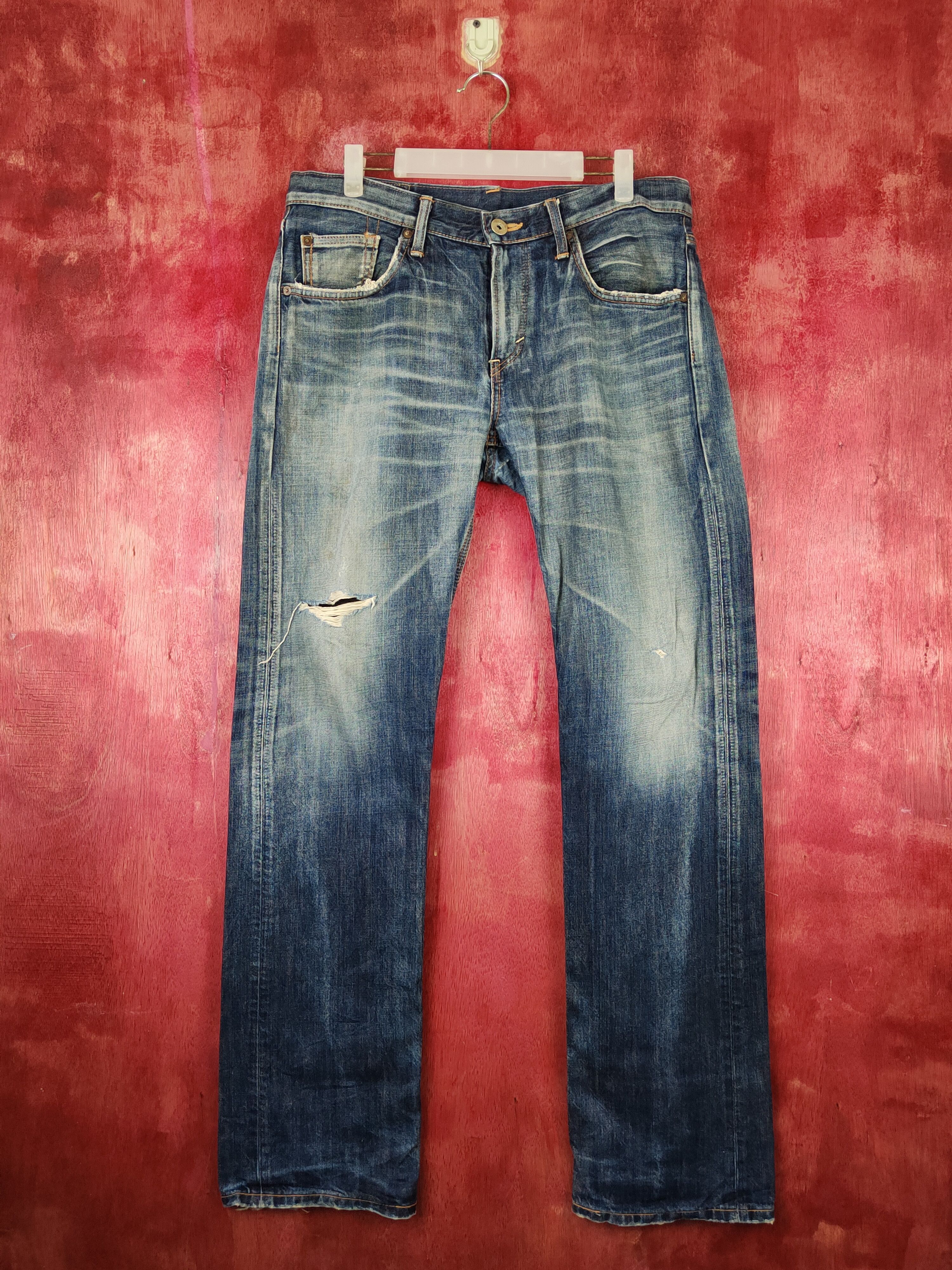 Edwin Edwin Dark Blue Faded Distressed Ripped Jeans #S1691 Size US 32 / EU 48 - 1 Thumbnail