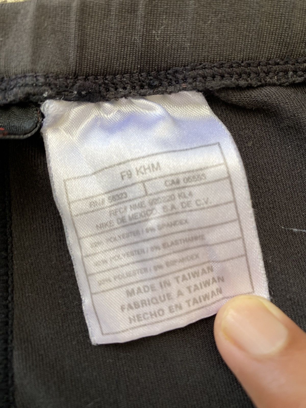 Nike × Nike ACG × Vintage Vintage Nike Track Pants Y2K Size 32" / US 10 / IT 46 - 4 Thumbnail