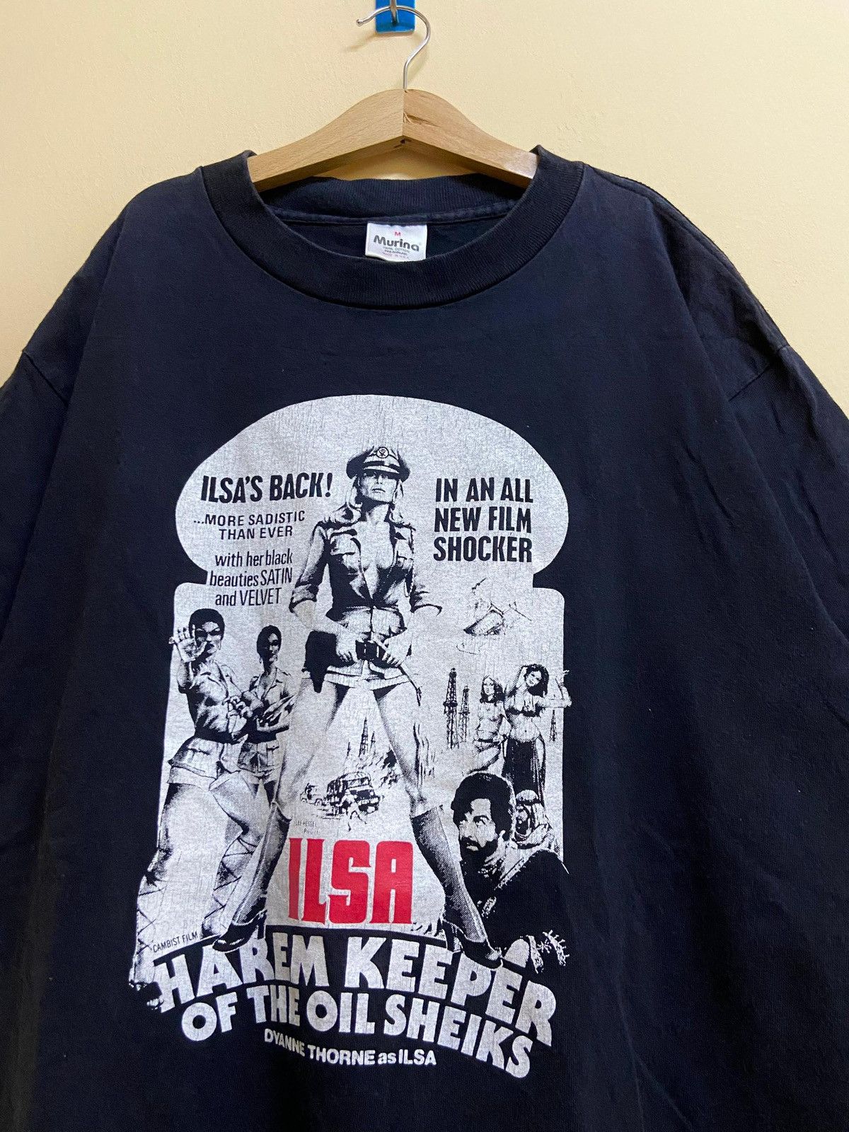 Vintage Vintage 90s ilsa movie Size US M / EU 48-50 / 2 - 4 Thumbnail