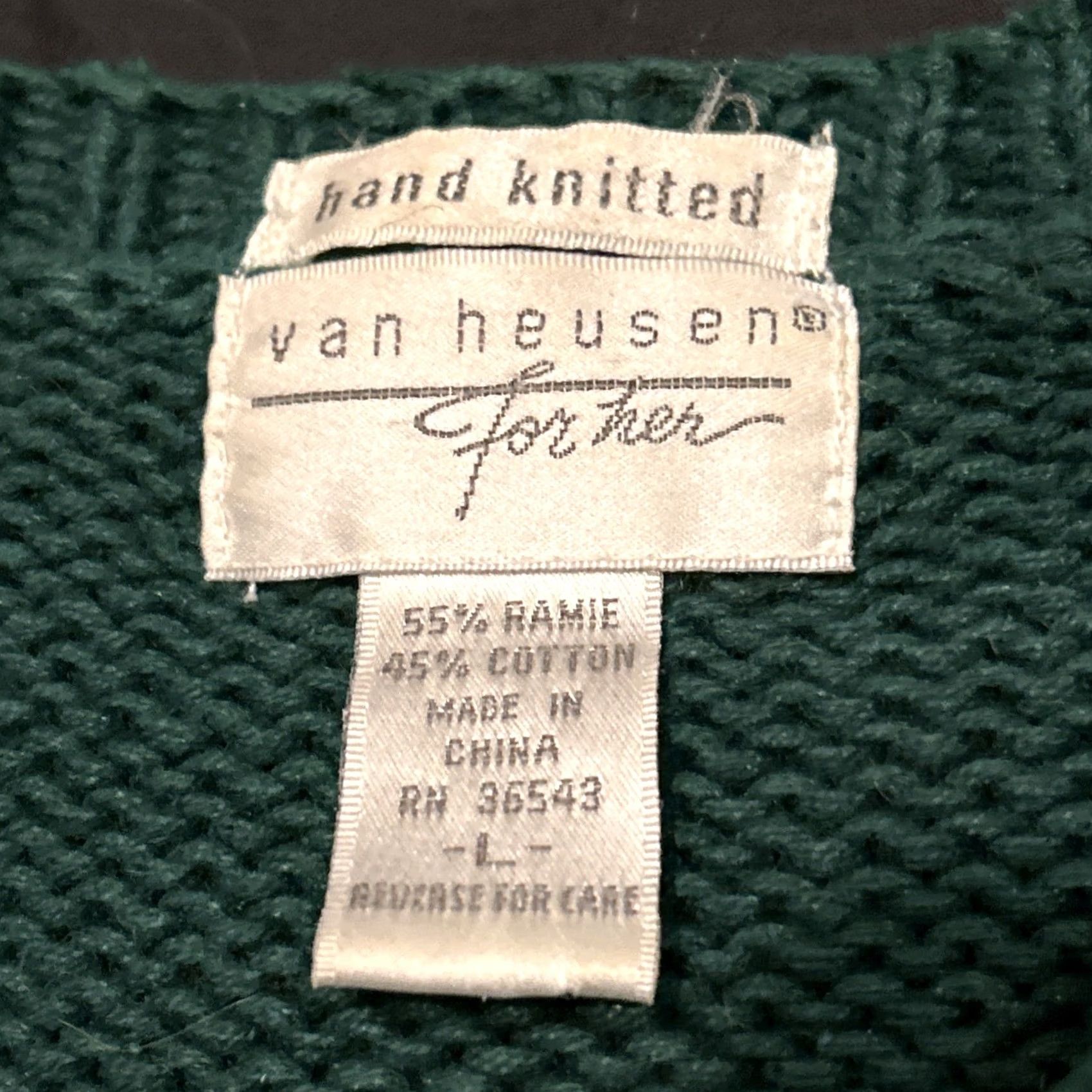 Van Heusen VINTAGE Van Heusen For Her Sweater Womens Green Floral Hand Embroidered 90s Pullover Knit Crew Neck Casual L Green Womens Mens? Nope Size L / US 10 / IT 46 - 3 Thumbnail