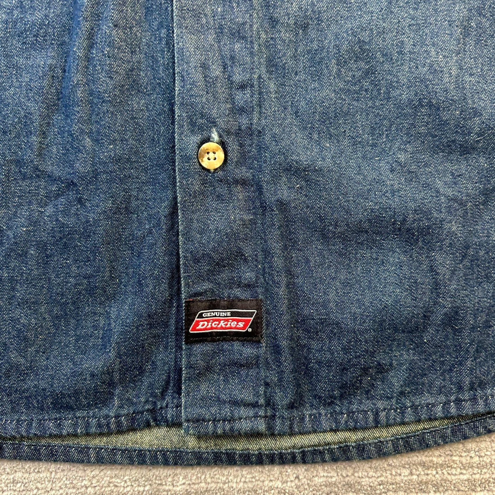 Dickies Dickies Shirt Mens Large Blue Denim Button Up Workwear Shirt Size US L / EU 52-54 / 3 - 5 Thumbnail