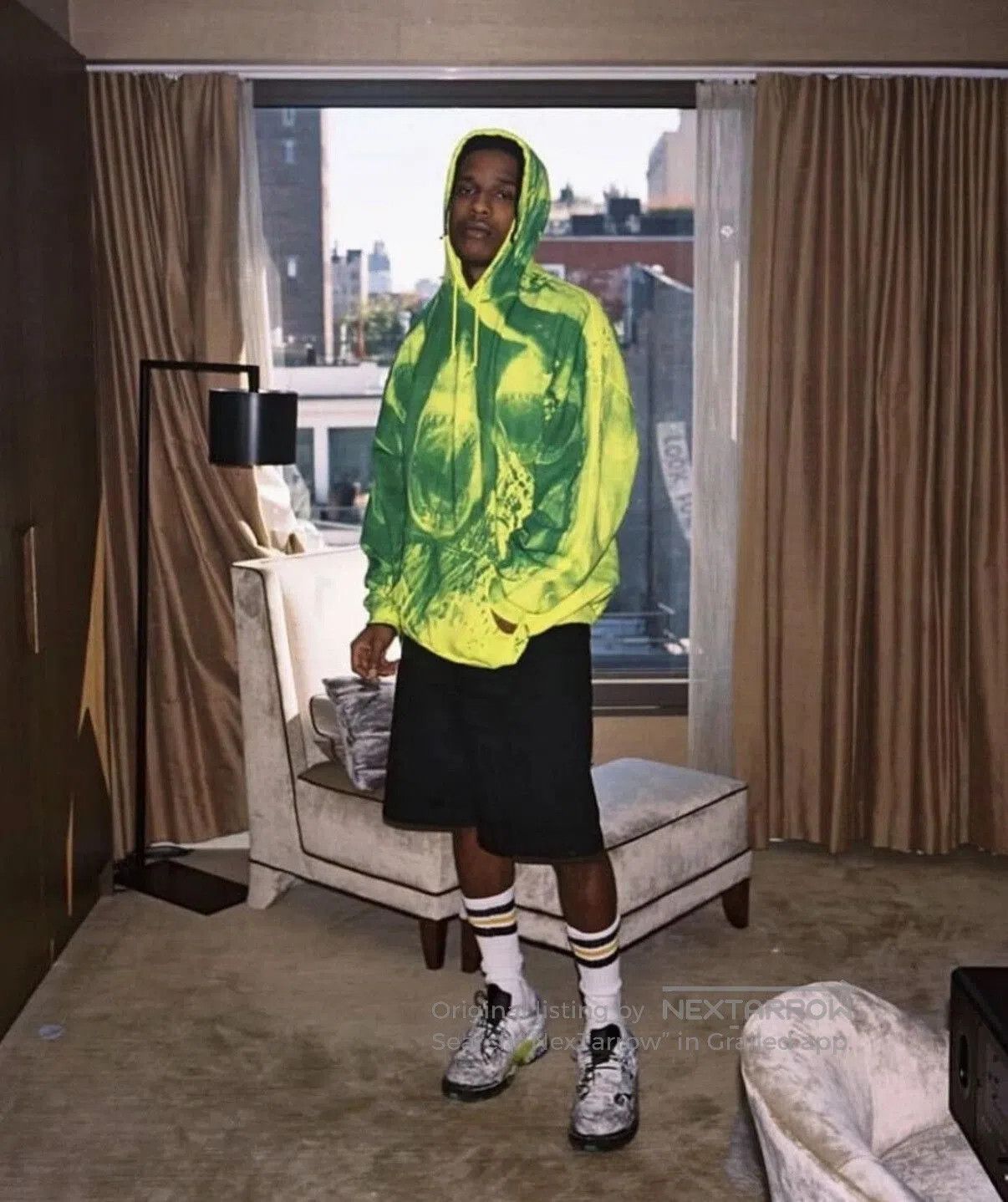 Other 85NYC Shark Graffiti Hoodie. Size US M / EU 48-50 / 2 - 4 Thumbnail