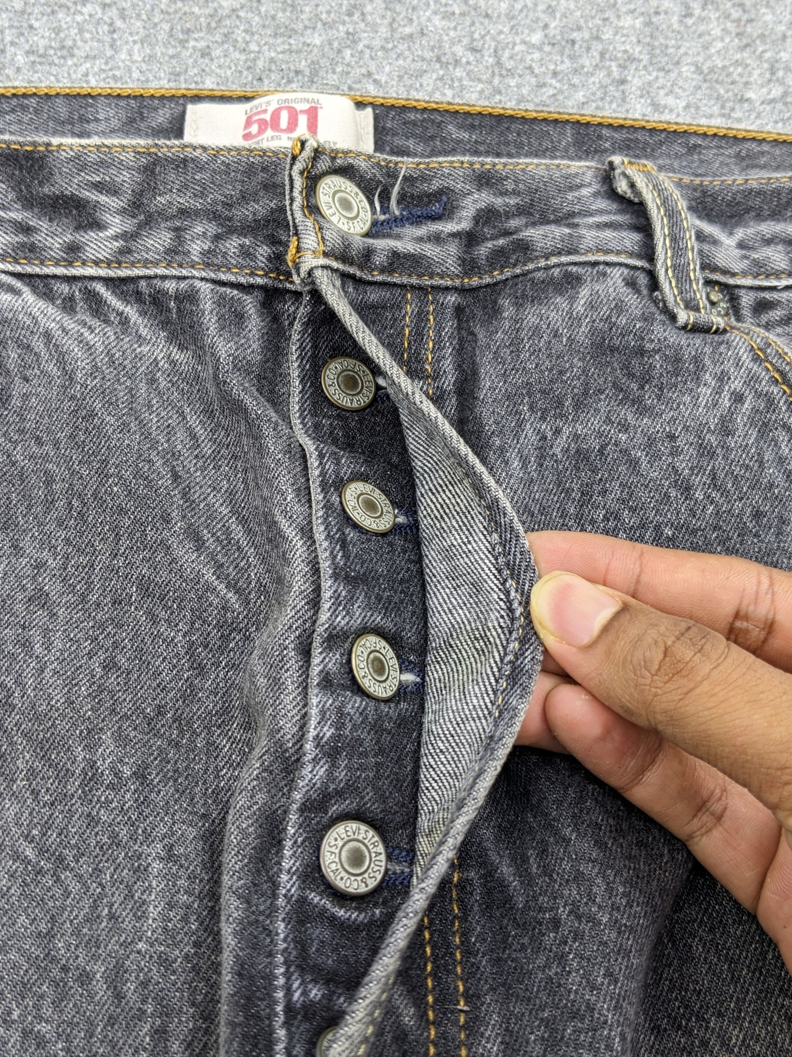 Levi's Vintage Levis 501 Faded Black Jeans DJ0028Z Size US 36 / EU 52 - 13 Thumbnail