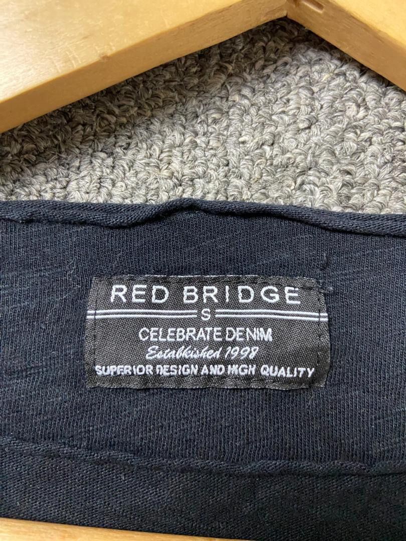 Japanese Brand Red Bridge Semi Distressed Cut Out Tshirt (201) Size US S / EU 44-46 / 1 - 3 Thumbnail