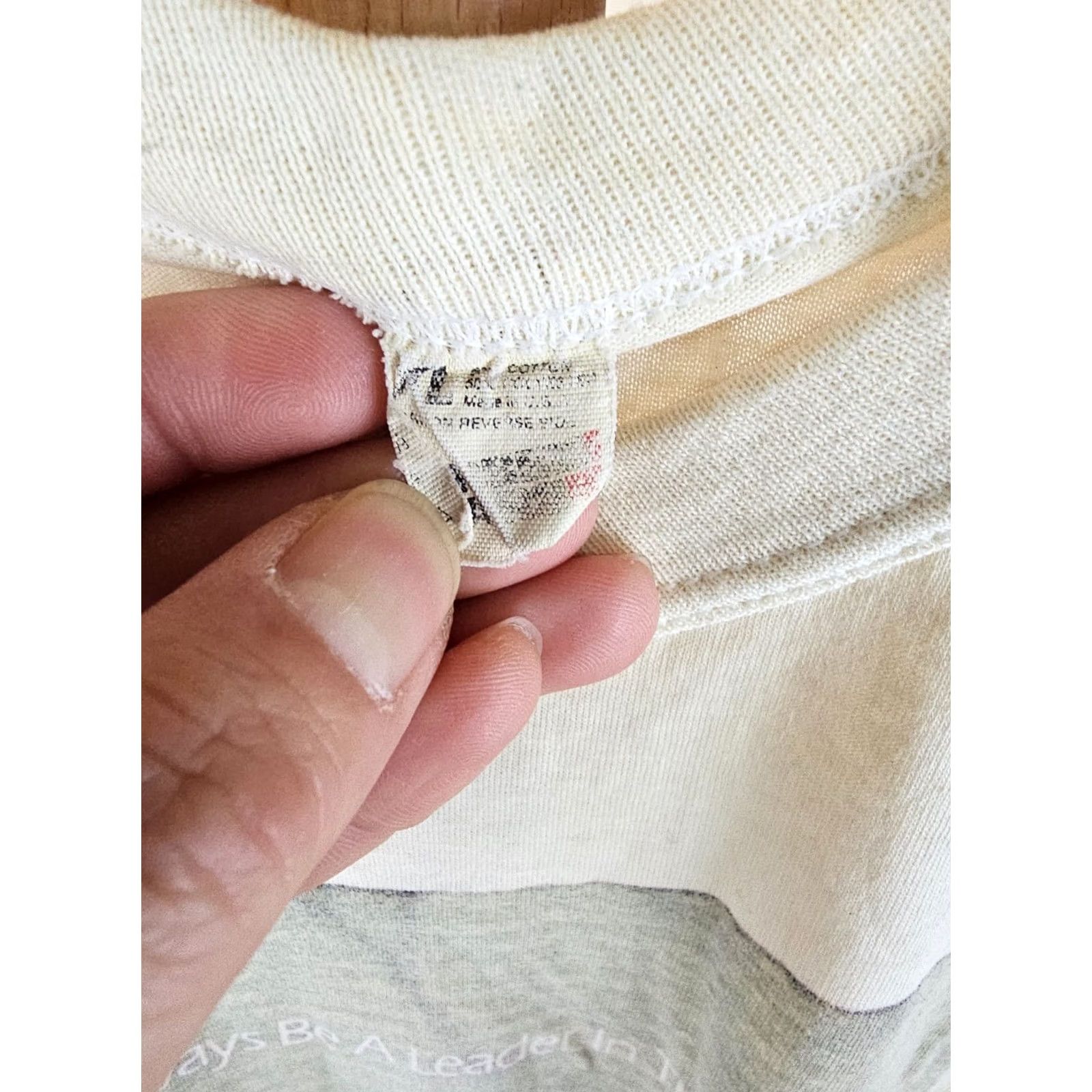 Vintage VINTAGE FIRESTONE T-SHIRT 80's FADED DISTRESSED SINGLE STITCH SZ XL MEN Beige Cotton Short Sleeve Round Neck Cross Chest 23 INCH 27 INCH Size US XL / EU 56 / 4 - 3 Thumbnail