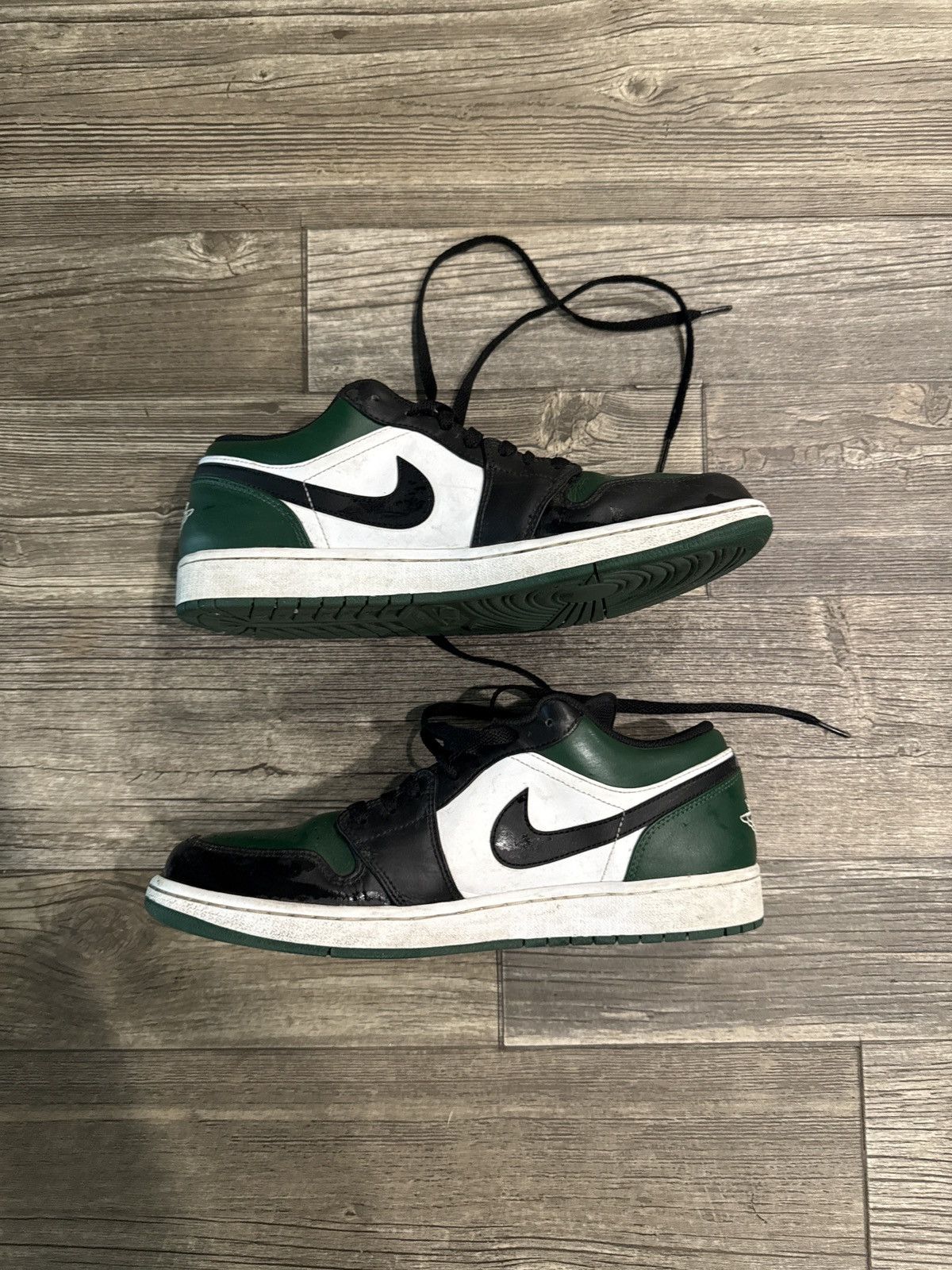 Jordan Brand Air Jordan 1 Low 'Green Toe' Size US 12 / EU 45 - 5 Thumbnail