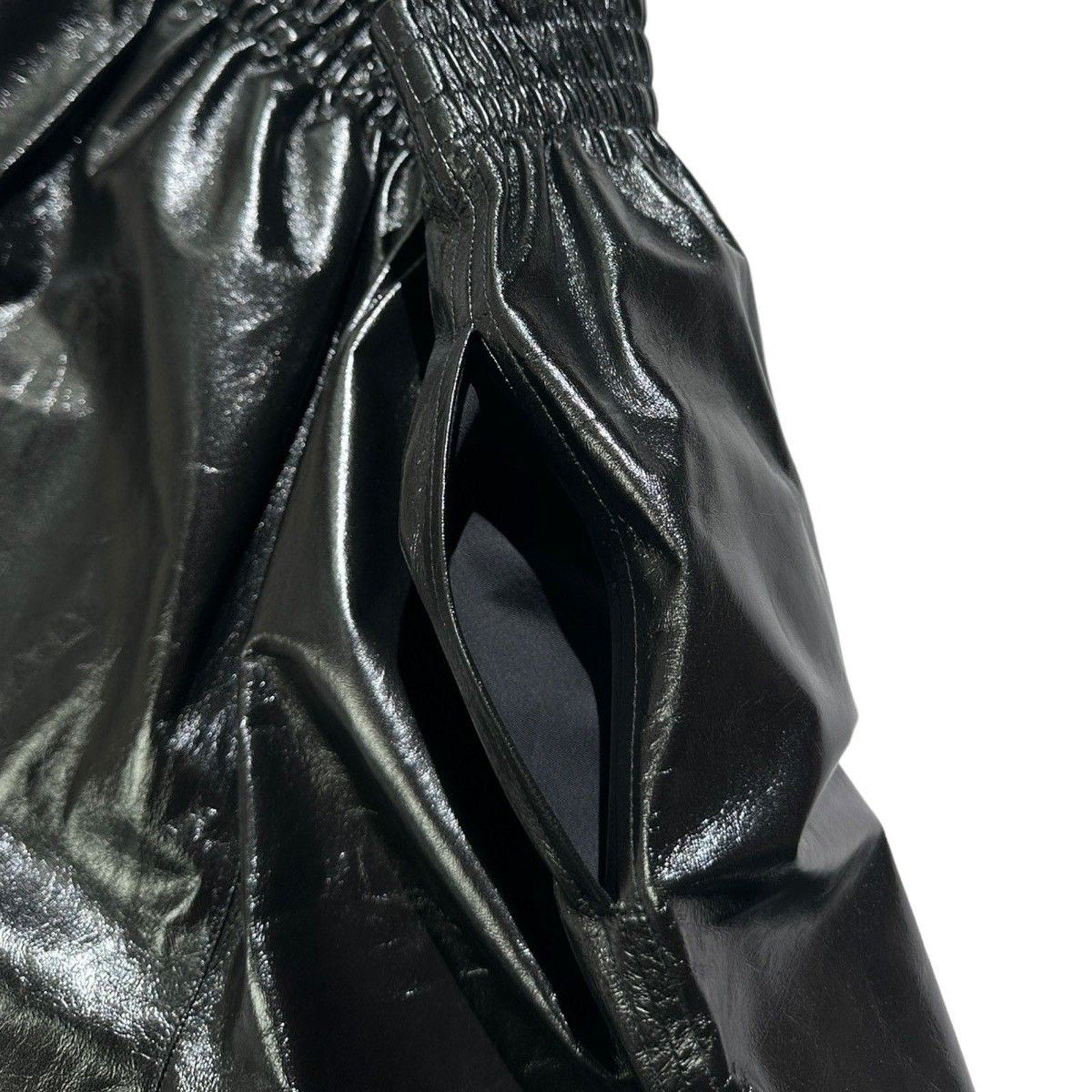 Bottega Veneta Lamb leather stretch waist shorts Size US 30 / EU 46 - 2 Thumbnail