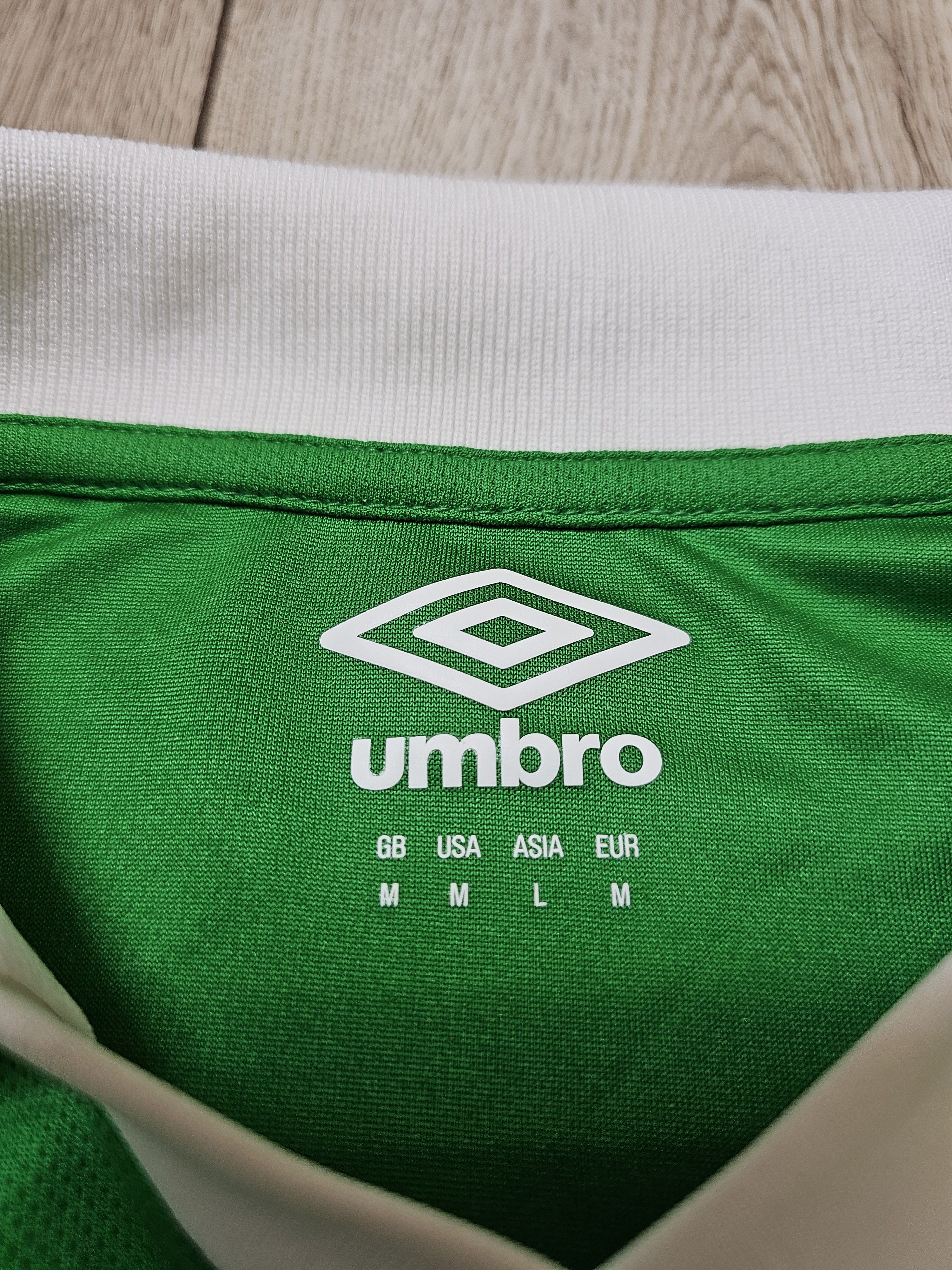 Umbro IRELAND FOOTBALL SHIRT UP THE IRISH SOCCER JERSEY Size US M / EU 48-50 / 2 - 6 Thumbnail