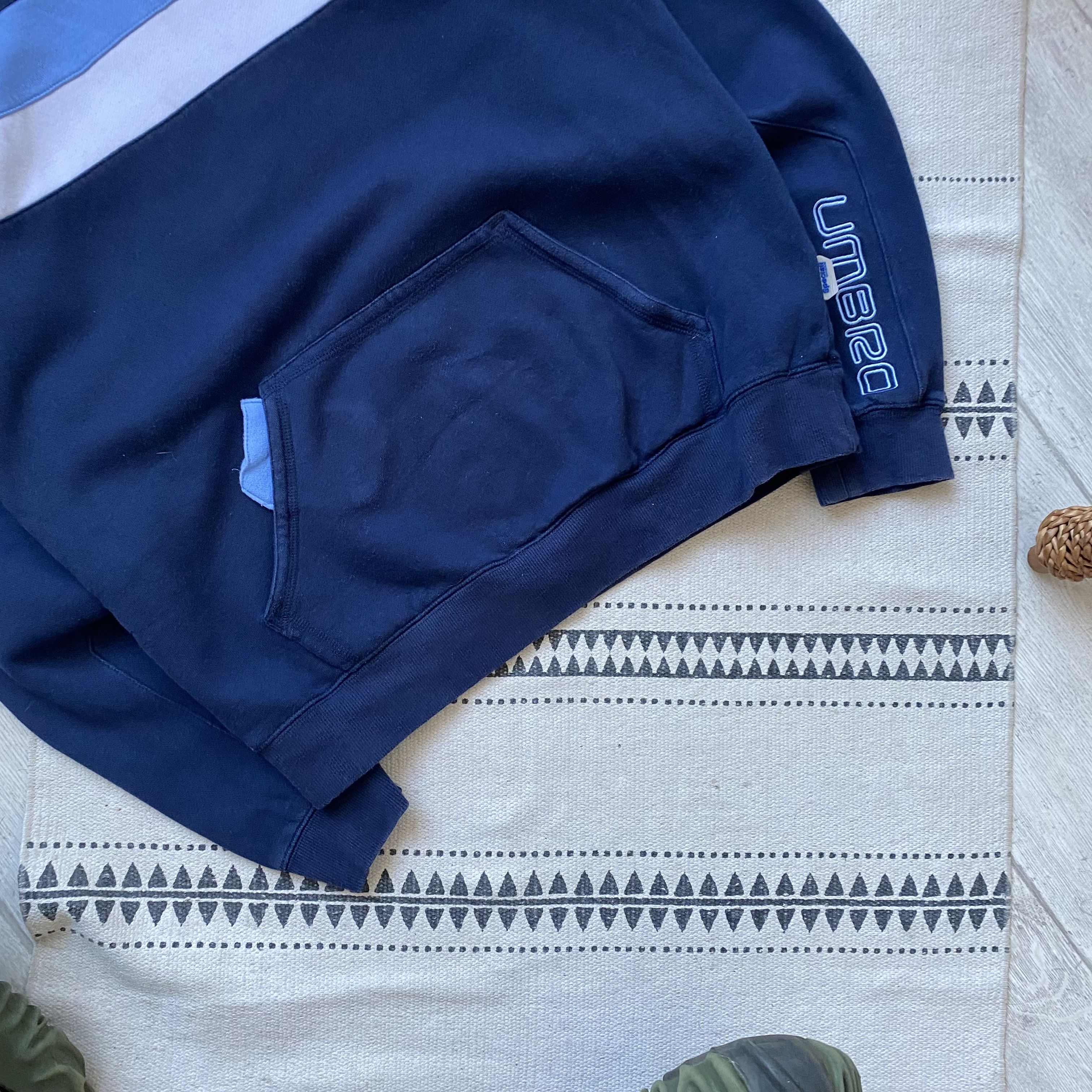 Umbro 🦈 Vintage Umbro Hoodie Y2K England Size US M / EU 48-50 / 2 - 3 Thumbnail