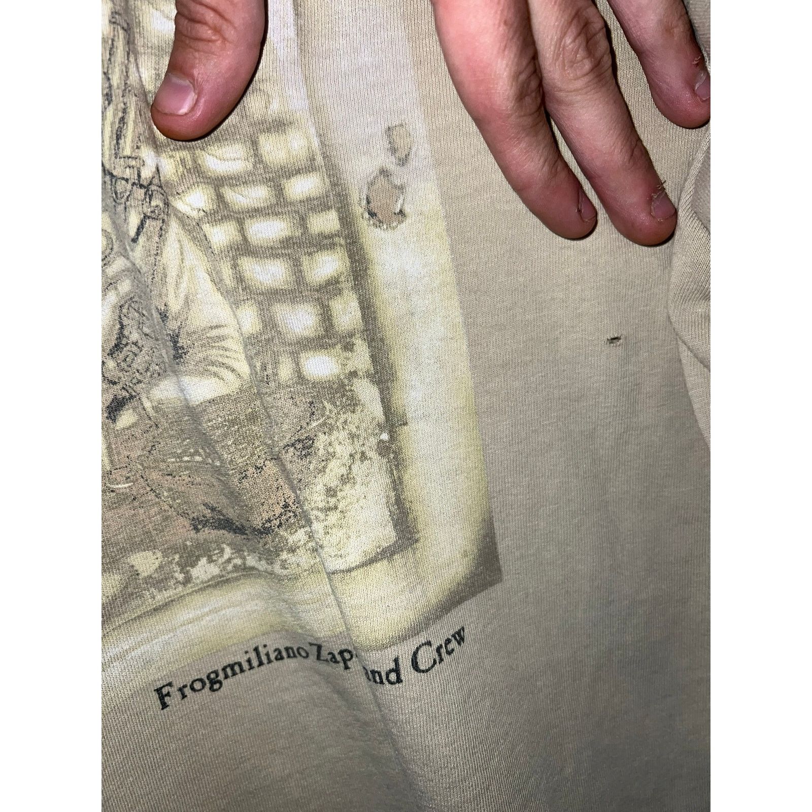 Vintage Vintage Senor Frogs Shirt Frogmiliano Zapata & Crew Stained Size US XL / EU 56 / 4 - 10 Thumbnail