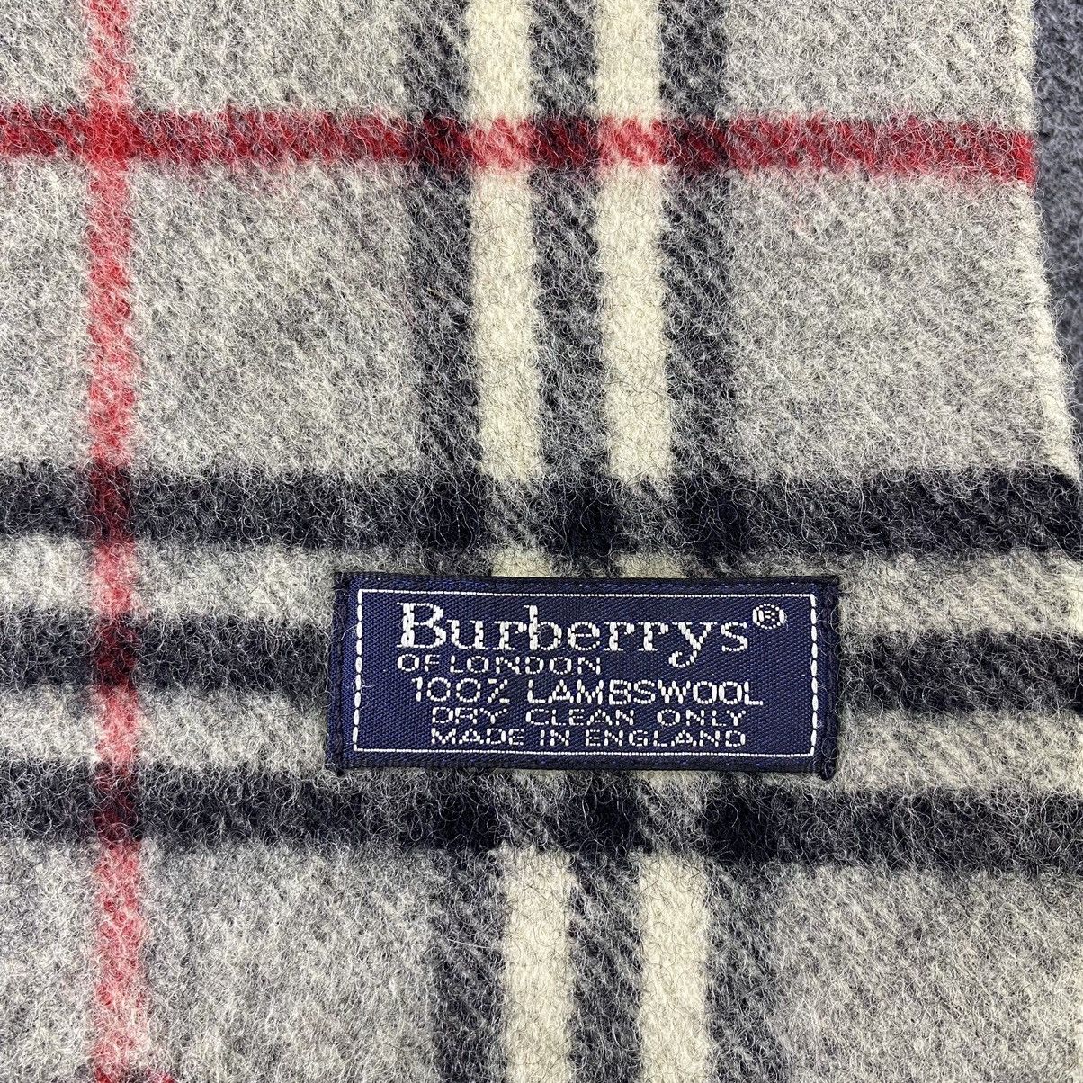 Burberry Burberry Scarf / Muffler / Neckwear T1144 Size ONE SIZE - 5 Thumbnail