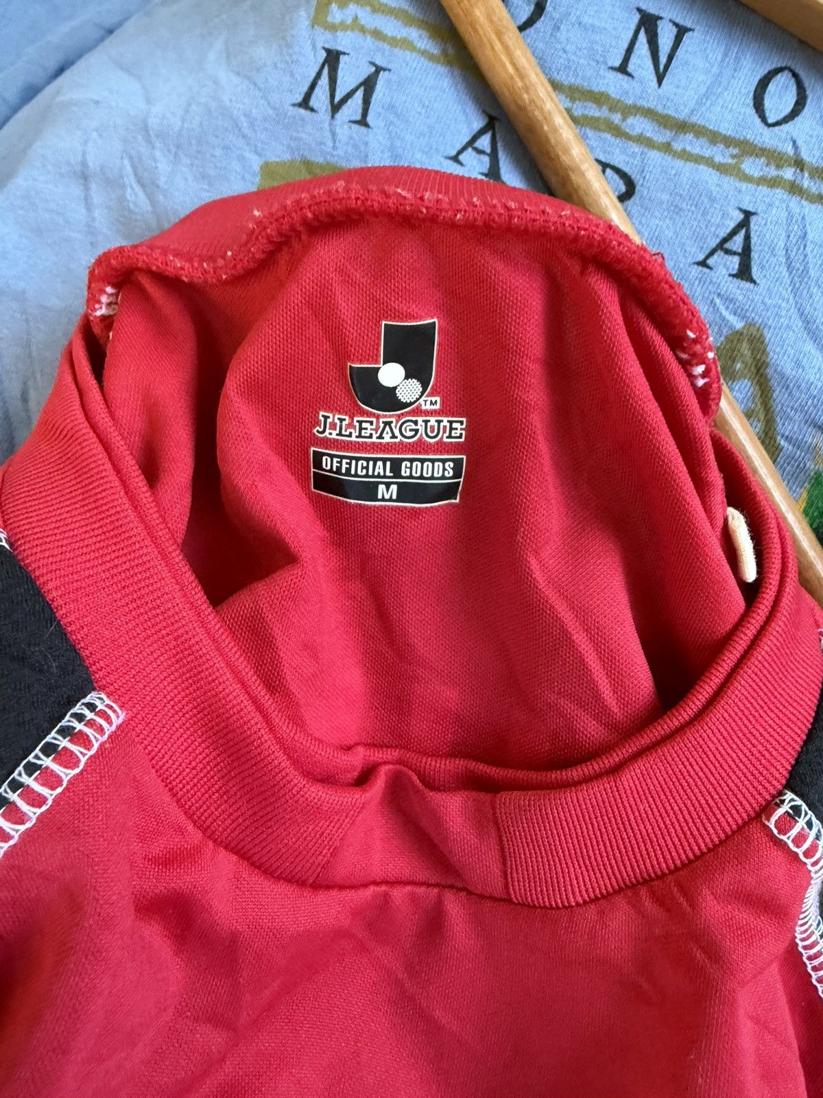 Foot Locker Urawa Reds offical jersey Size US M / EU 48-50 / 2 - 3 Thumbnail