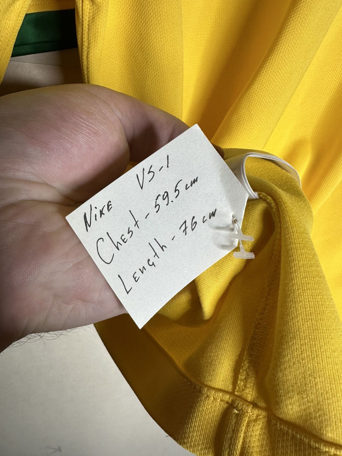 Nike Vintage Nike Brazil 2014 Soccer Football Jersey Shirt Size US XL / EU 56 / 4 - 9 Thumbnail