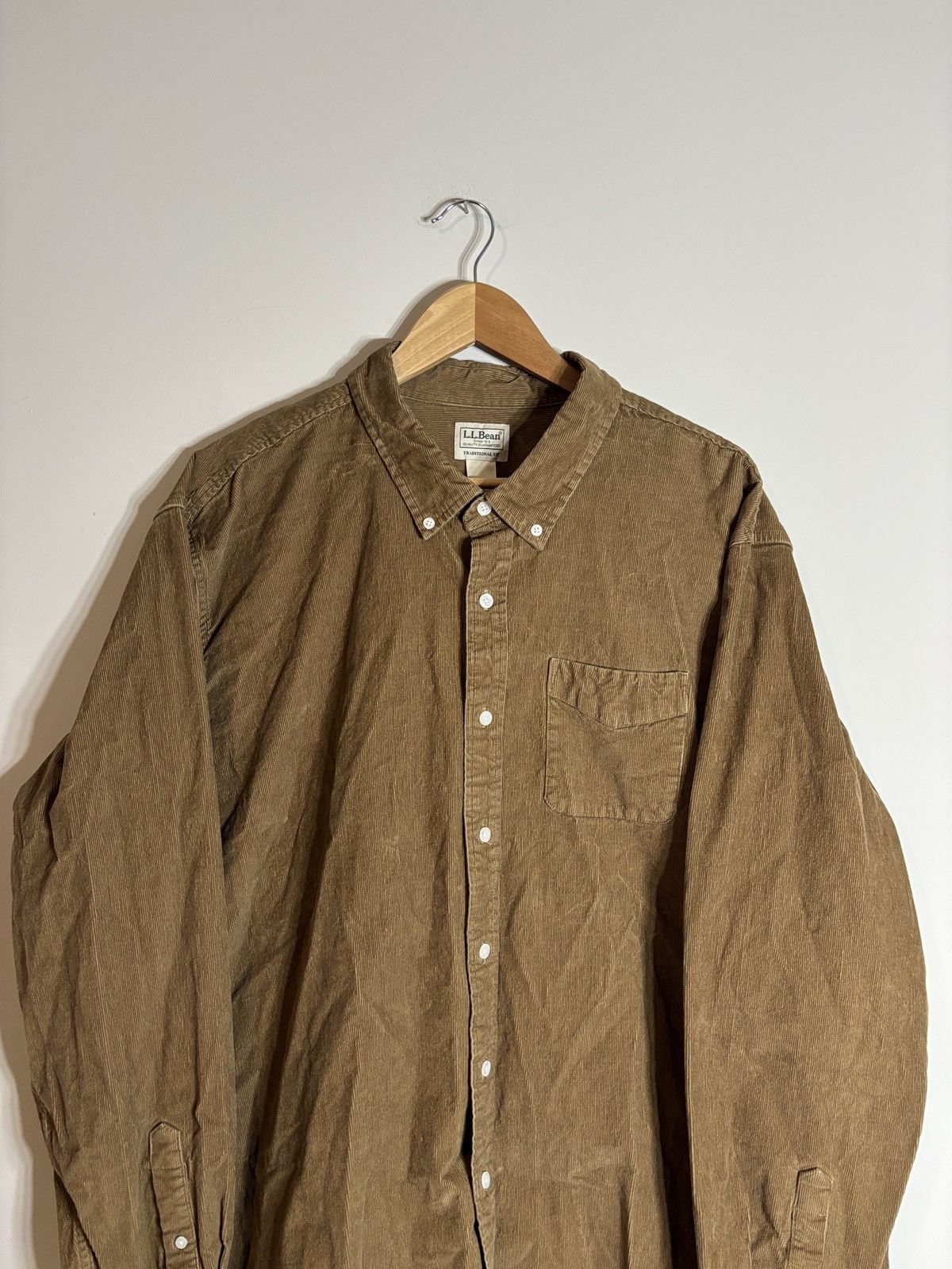 L.L. Bean L.L. Bean Corduroy Button Down Shirt Traditional Fit XXL Size US XXL / EU 58 / 5 - 1 Thumbnail